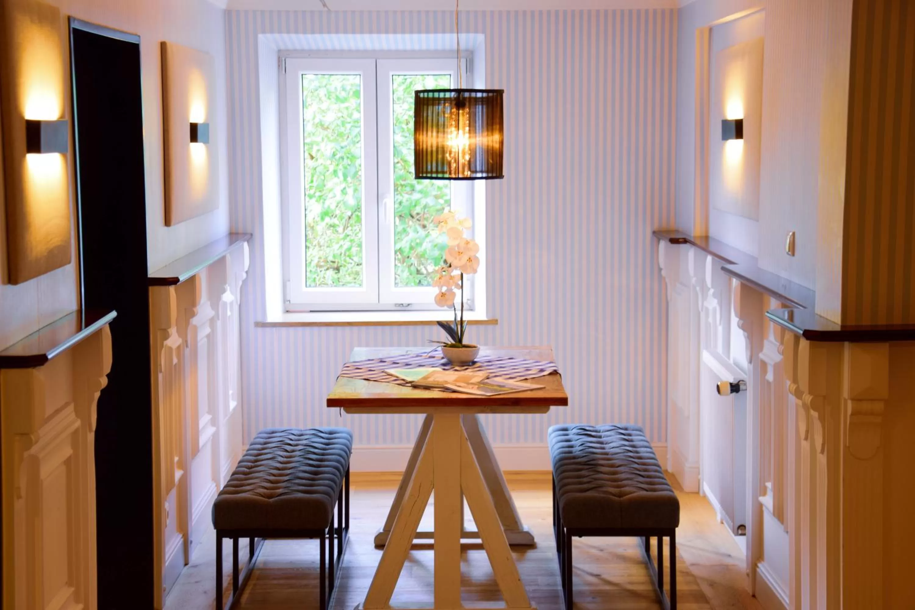 Dining Area in Sauna & Whirlpool - ALPENLIEBE APARTments
