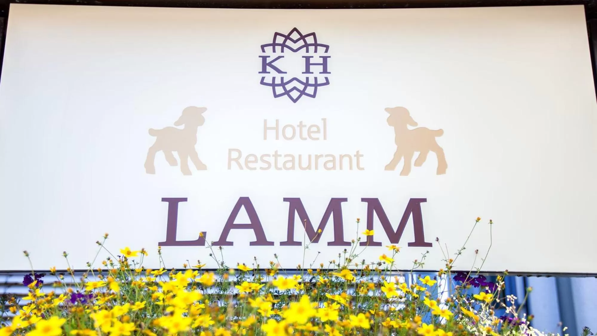 Property logo or sign in Hotel Lamm
