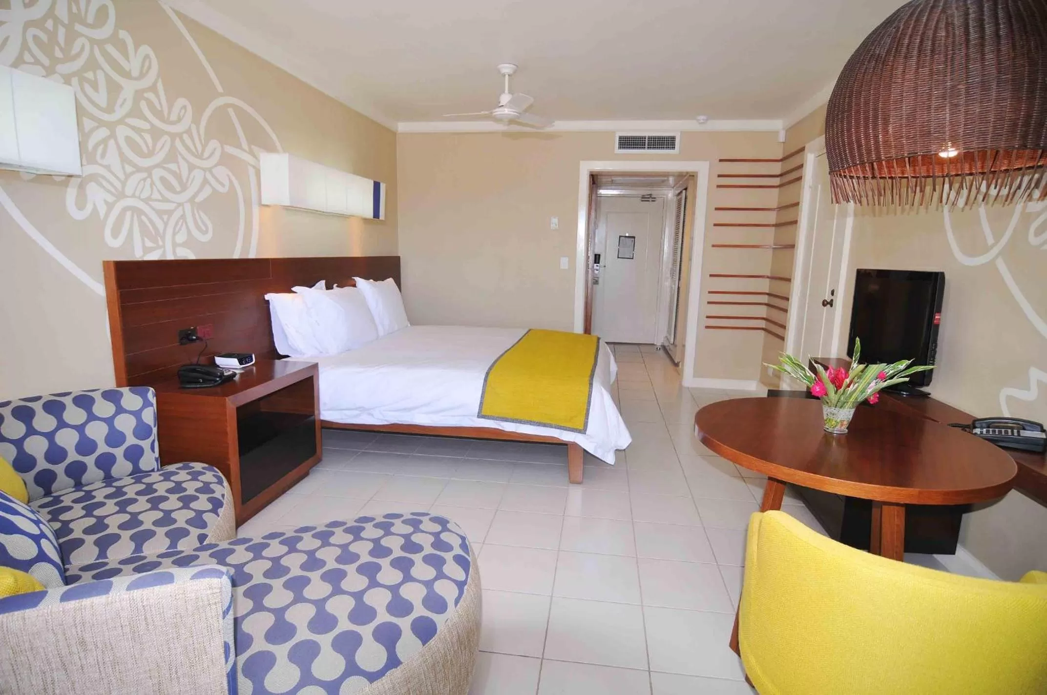 Bedroom, Bed in Holiday Inn Resort Vanuatu by IHG