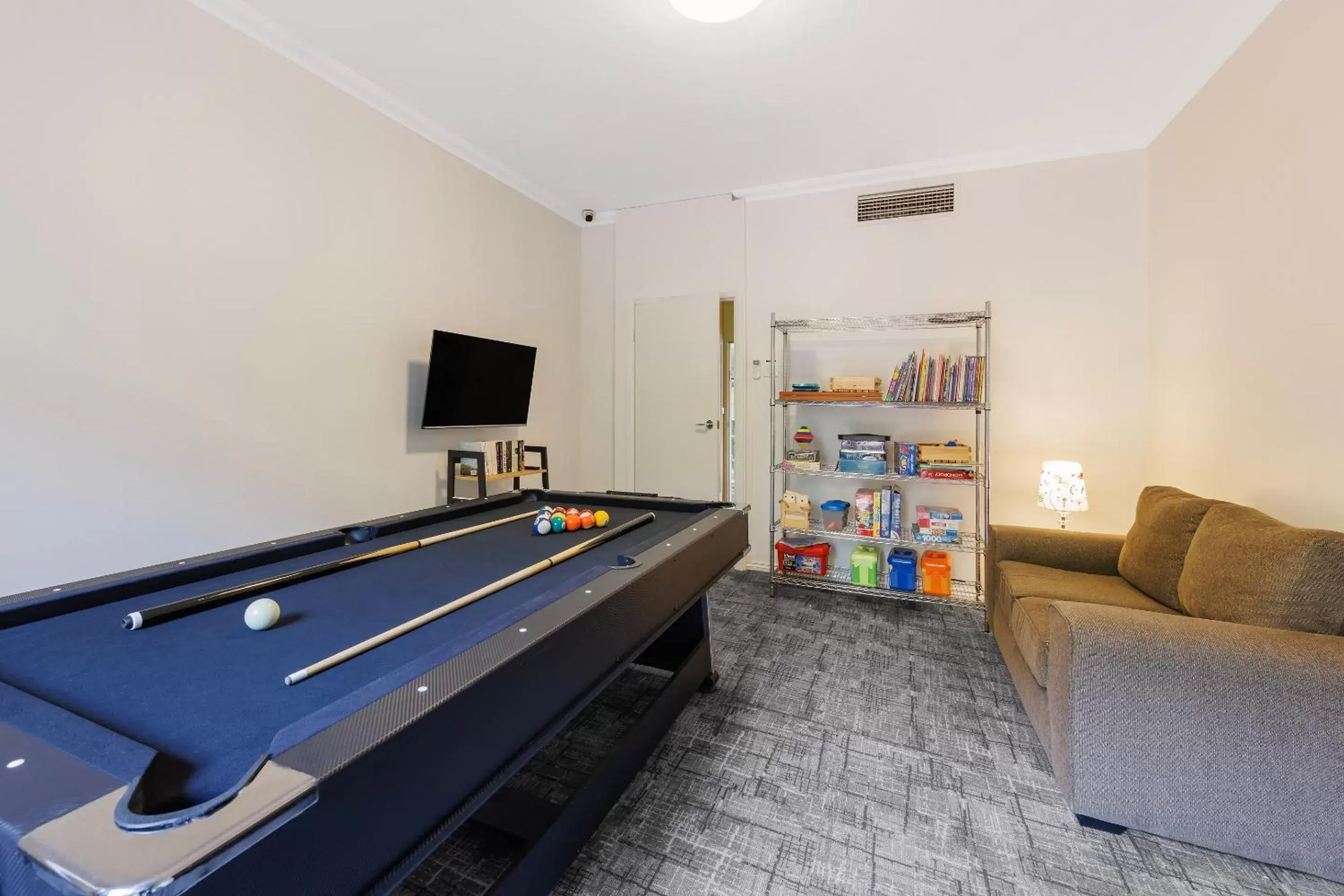 Game Room, Billiards in Kimberley Gardens Hotel, Serviced Apartments and Serviced Villas
