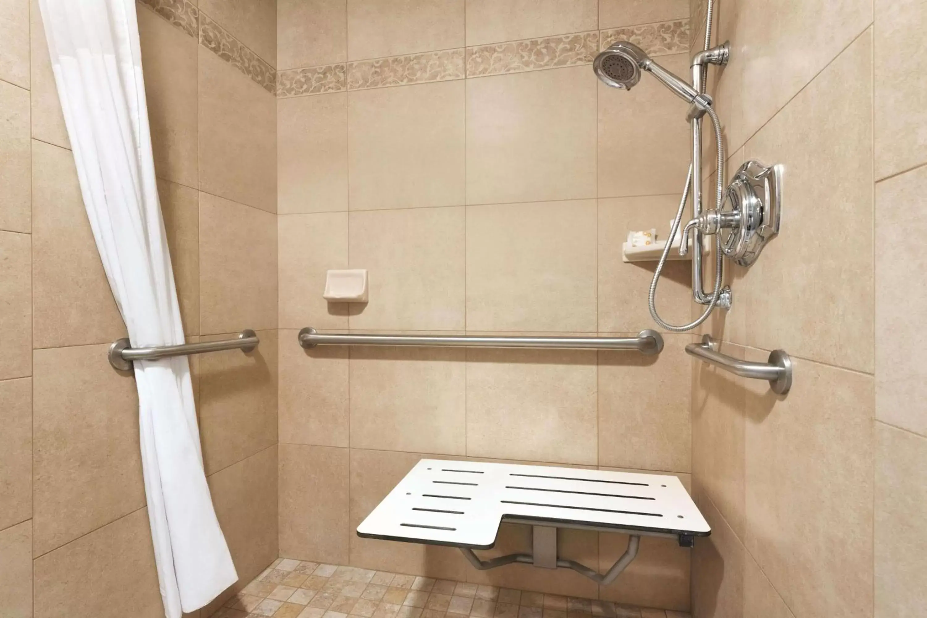 Photo of the whole room, Bathroom in La Quinta by Wyndham Pocatello