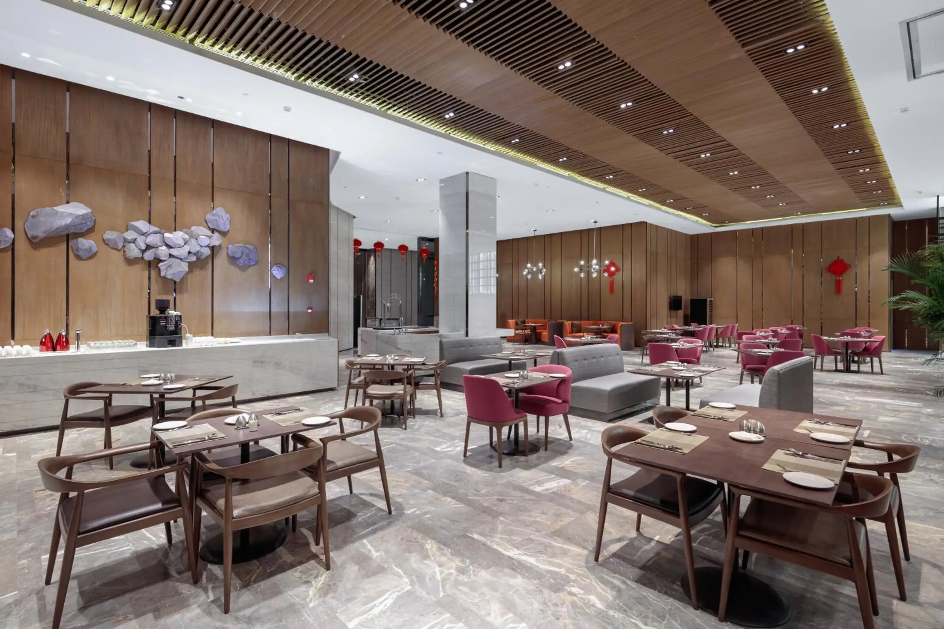 Restaurant/Places to Eat in Crowne Plaza Kunshan, an IHG Hotel