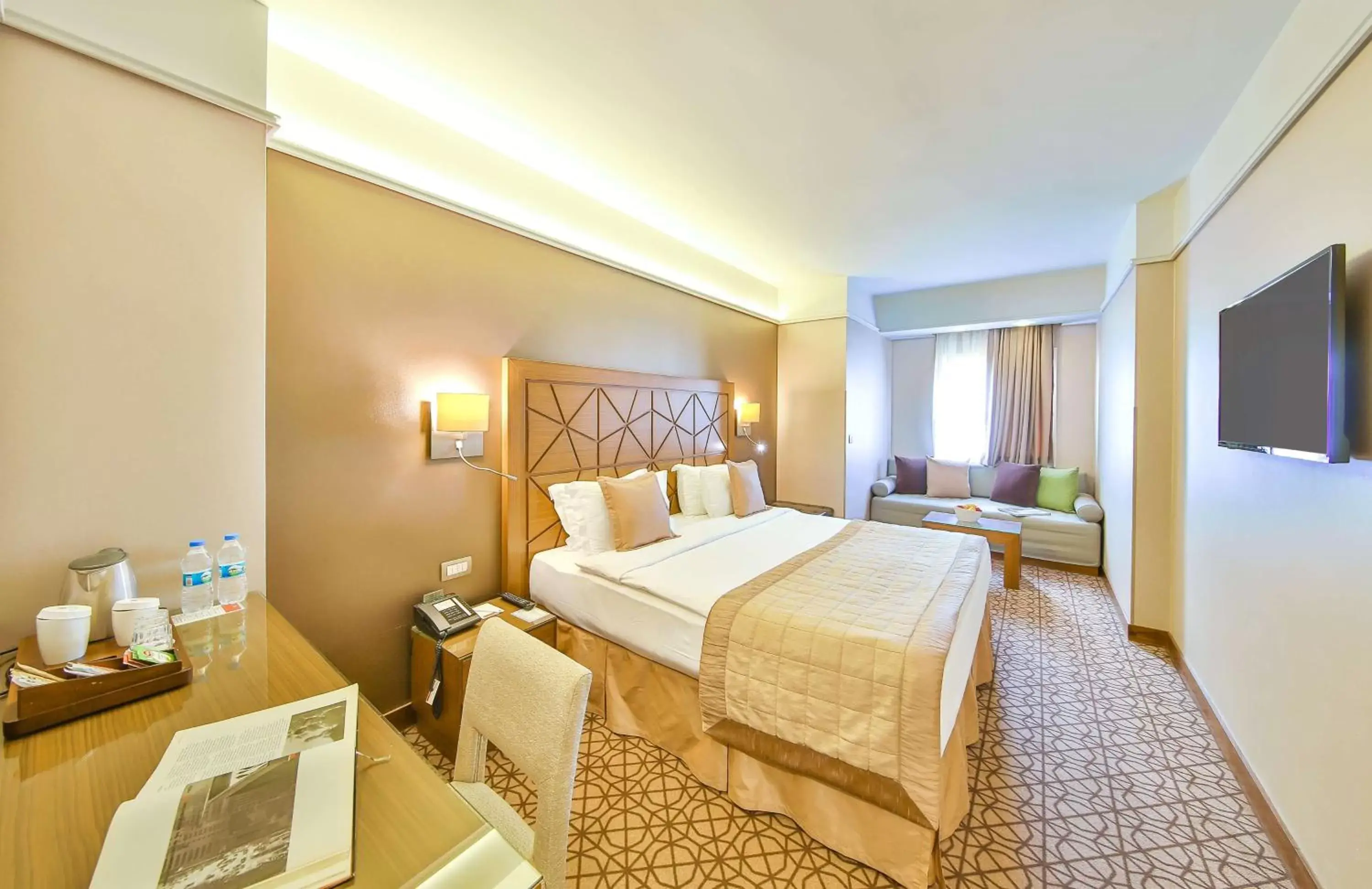 Photo of the whole room, Bed in Ramada By Wyndham İstanbul Taksim