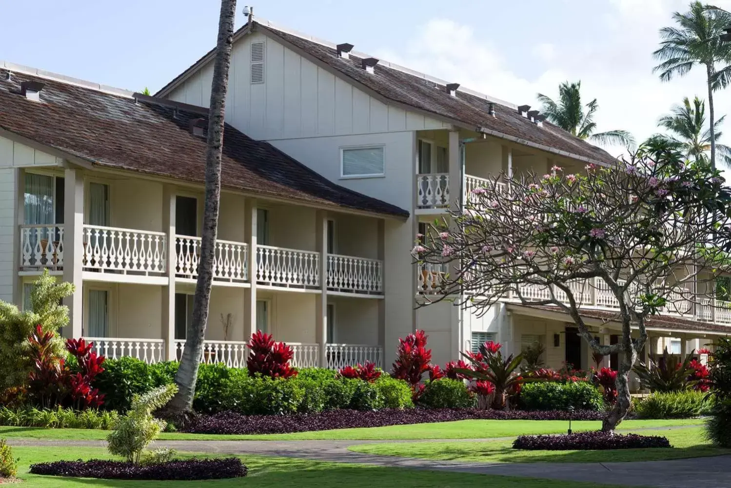 Garden, Property Building in Aston Islander On The Beach