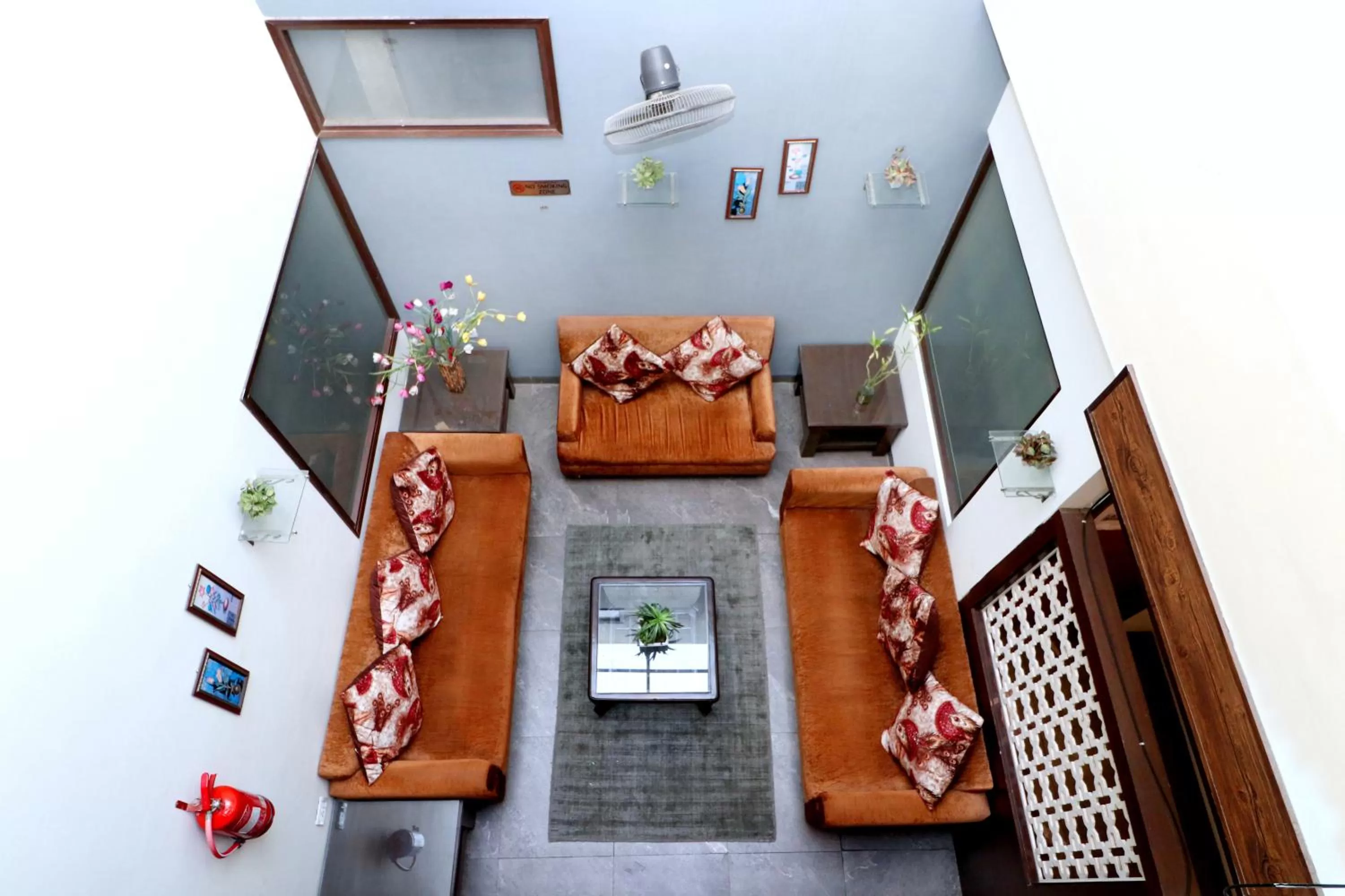 Restaurant/places to eat in Hotel Seven- Center of City Chandigarh