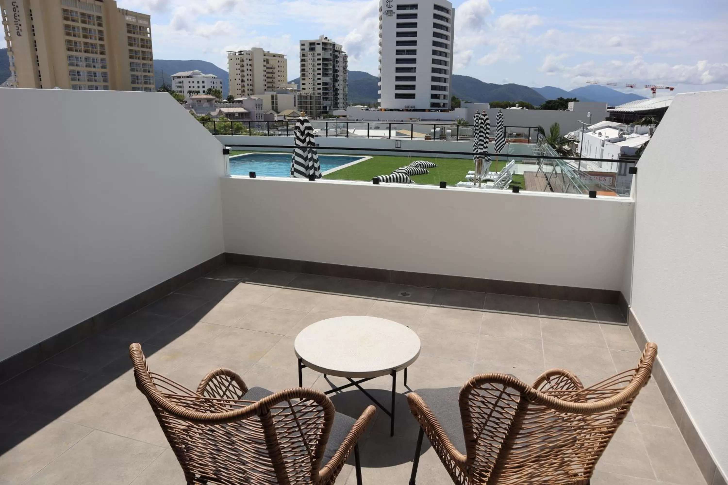 Patio in The Benson Hotel
