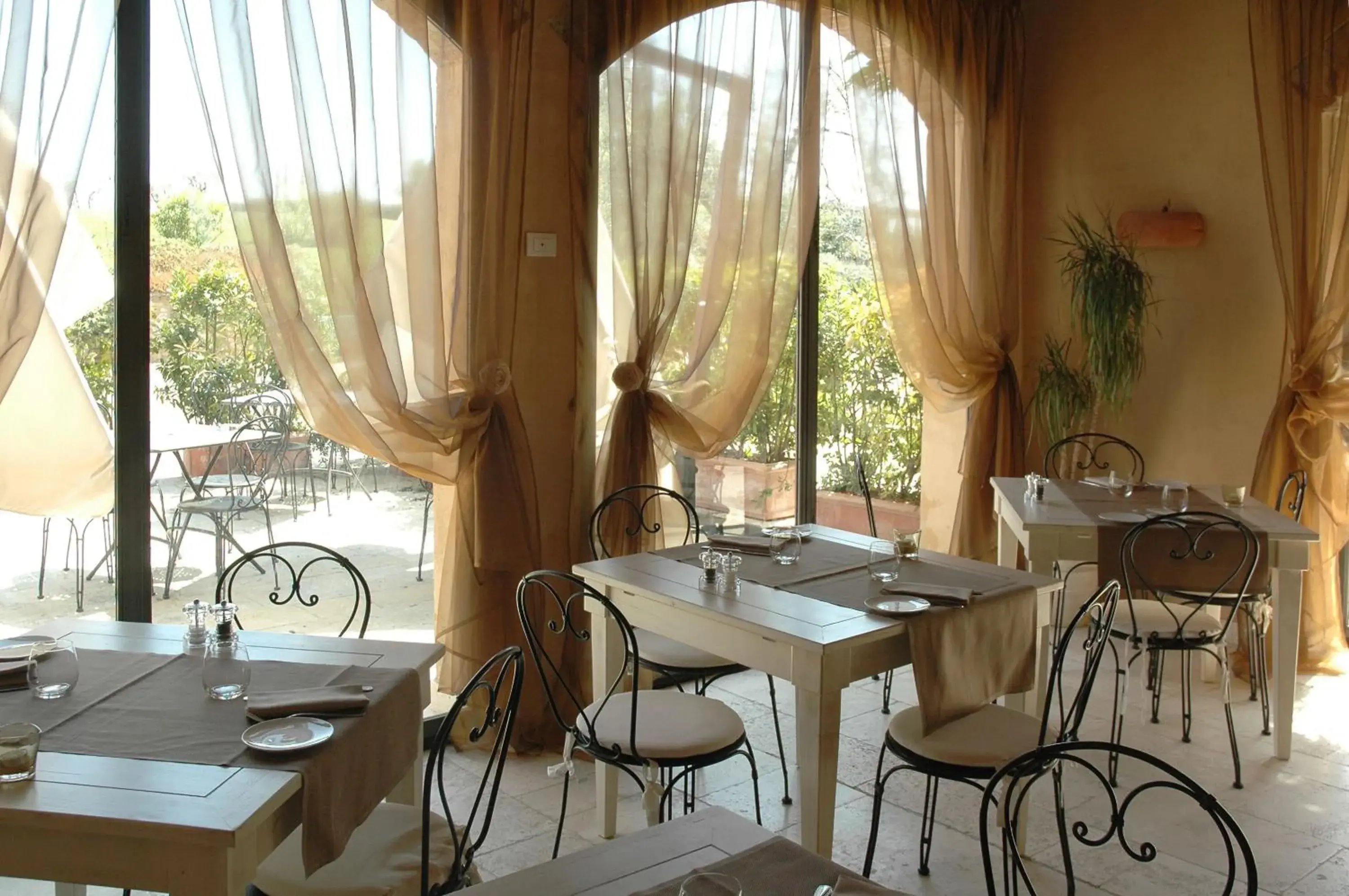 Restaurant/Places to Eat in Hotel Borgo Di Cortefreda