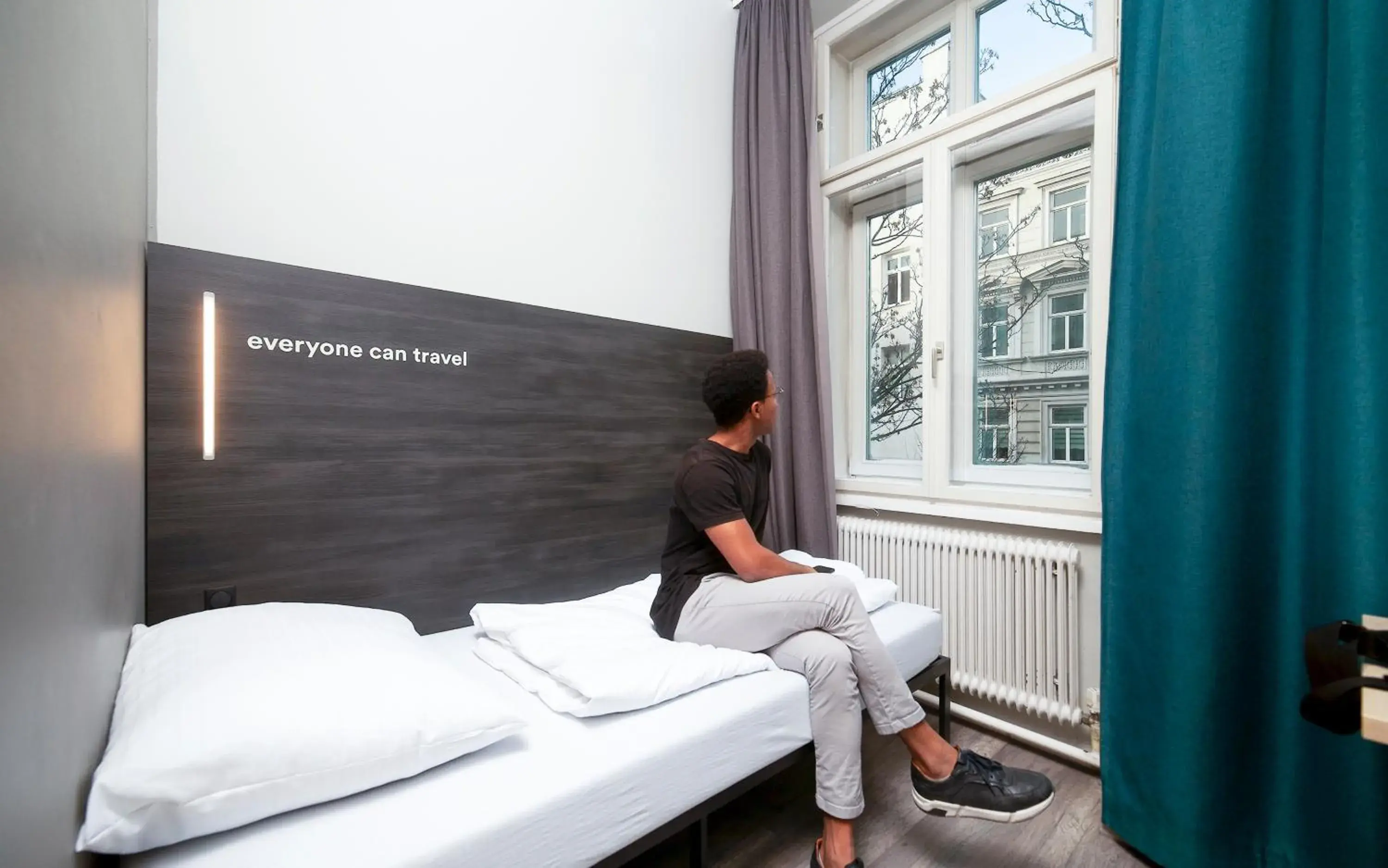 Photo of the whole room, Bed in a&o Wien Stadthalle Photo of the whole room, Bed in a&o Wien Stadthalle