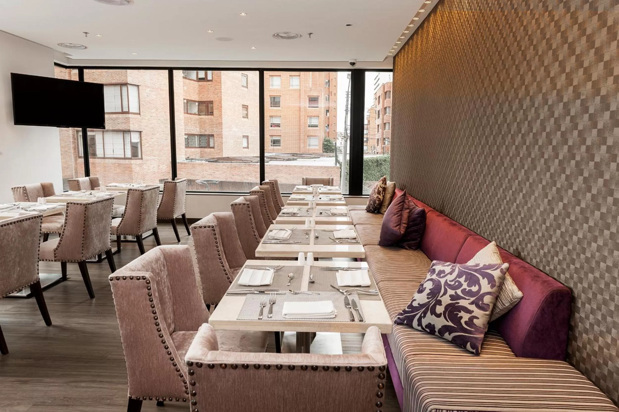 Continental breakfast in bs Rosales Hotel