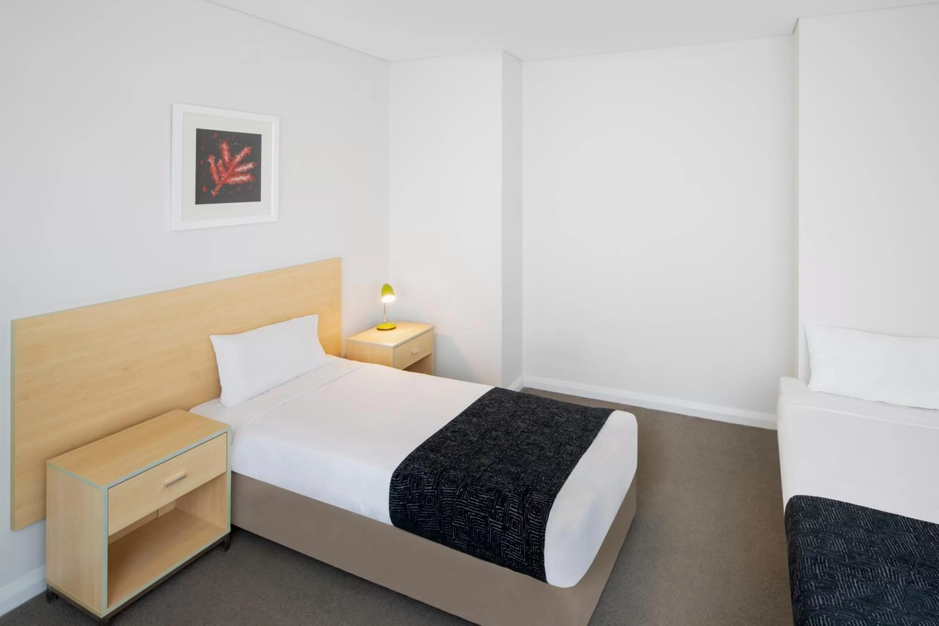 Bed in Mantra Castle Hill Sydney, an Accor Hotel