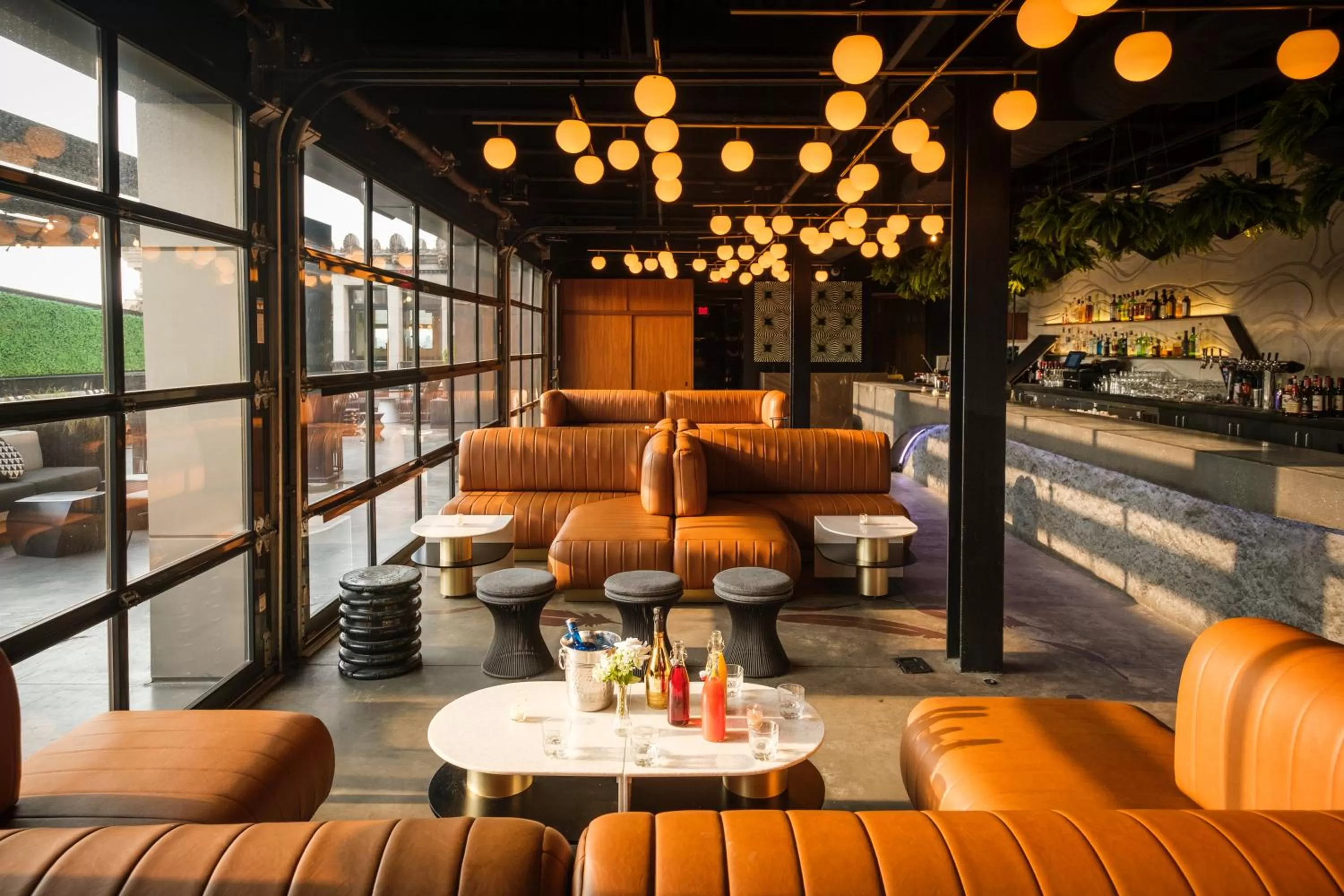 Restaurant/places to eat in Kimpton Hotel Monaco Philadelphia by IHG