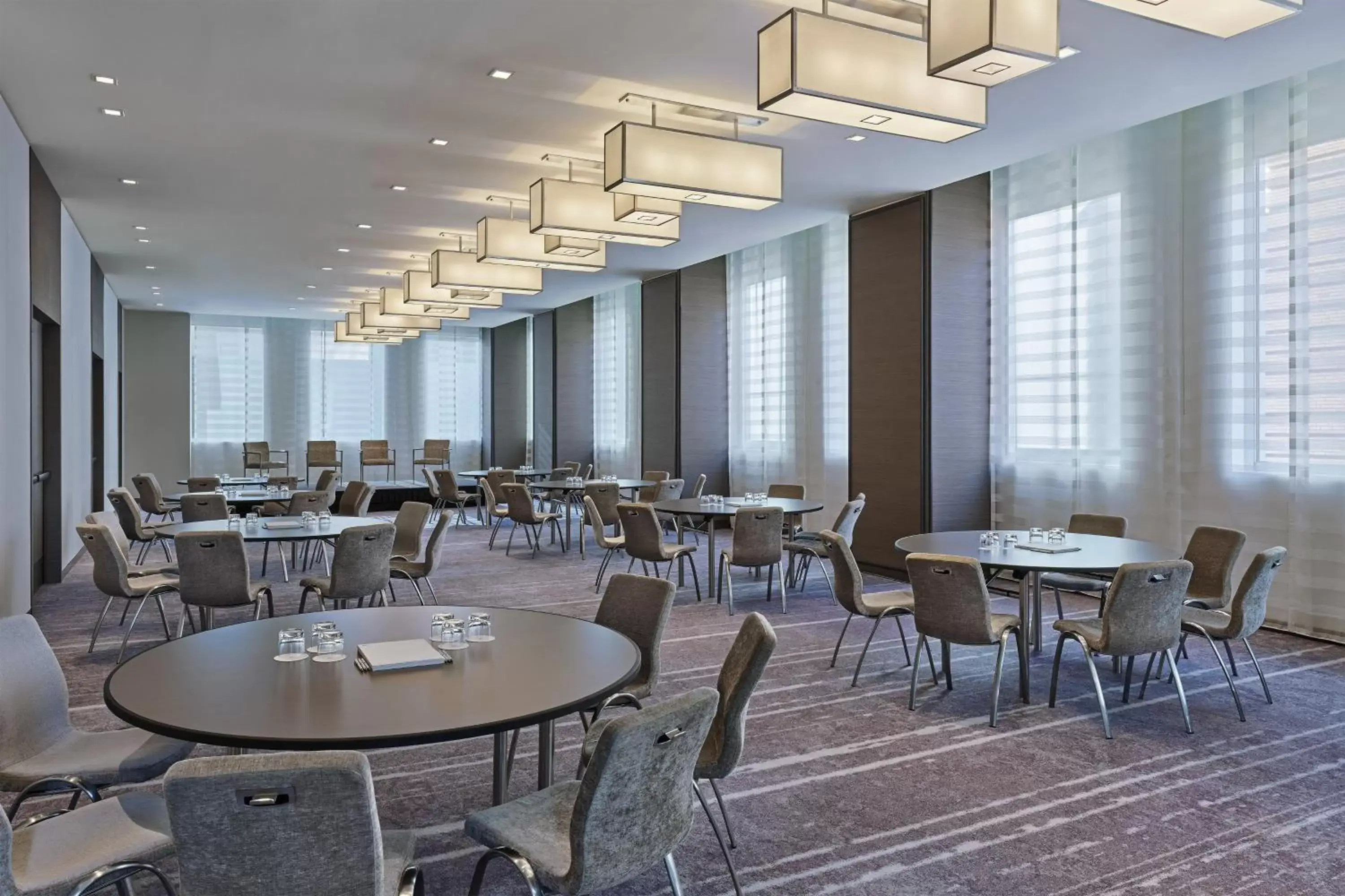 Meeting/conference room, Restaurant/Places to Eat in The St Regis San Francisco