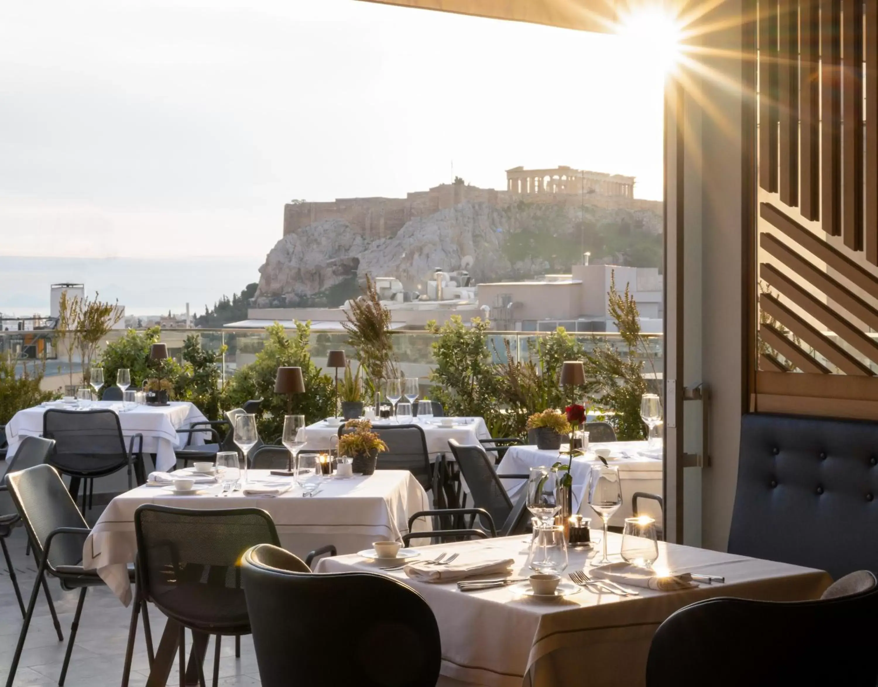 Restaurant/Places to Eat in Electra Hotel Athens