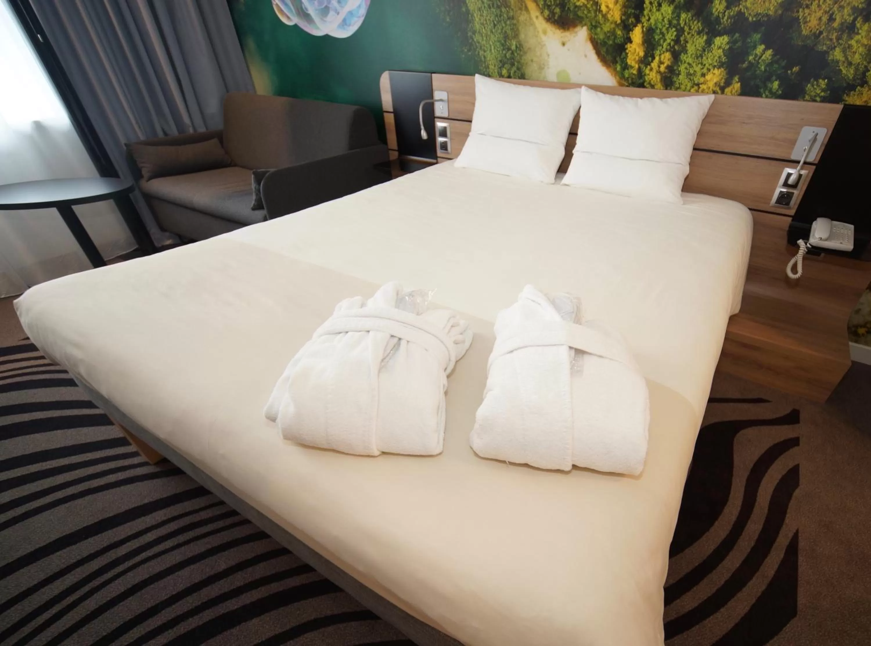 Bedroom, Bed in Novotel Vilnius Centre