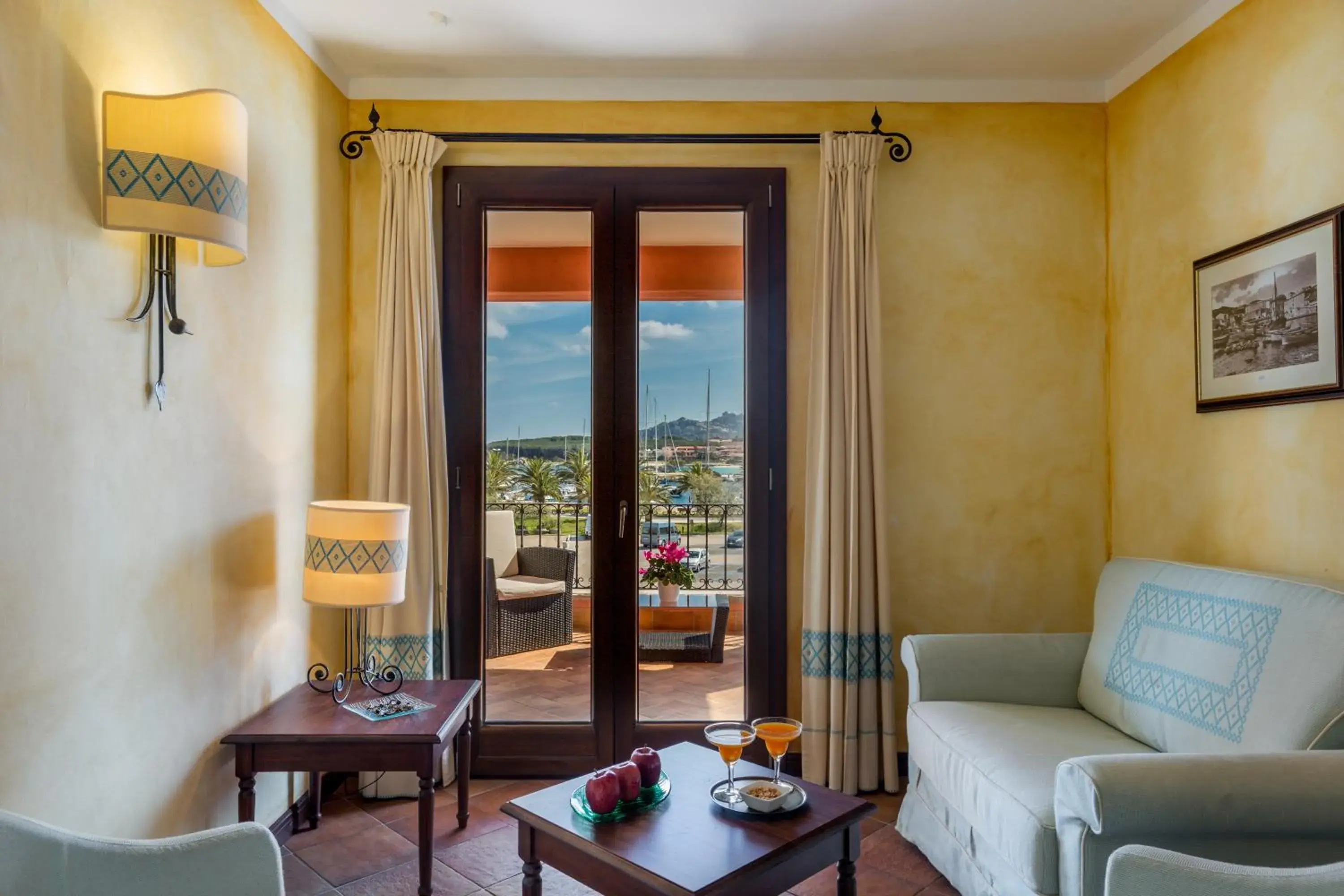 Photo of the whole room, Seating Area in La Vecchia Fonte