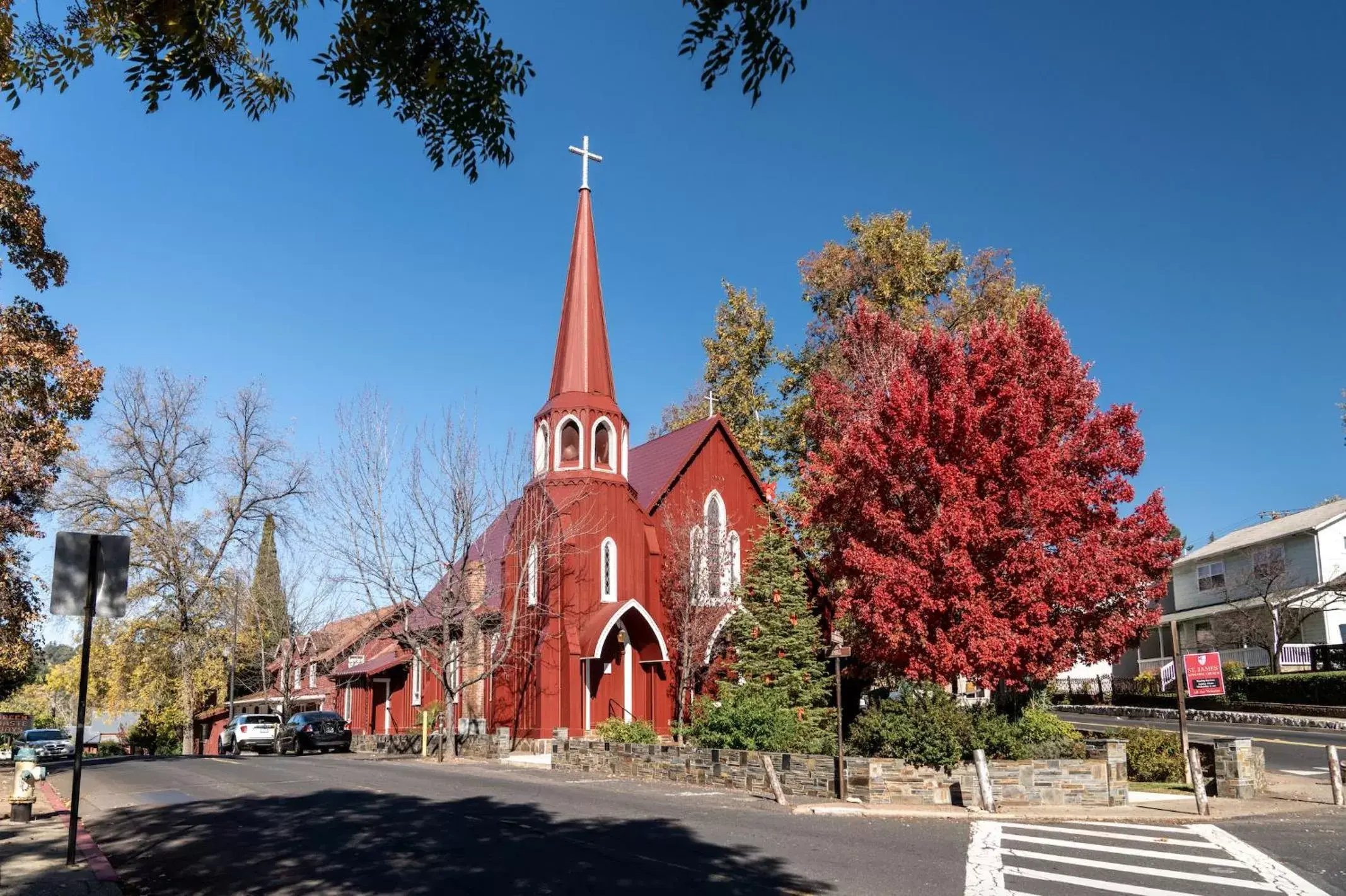 Activities, Property Building in Historic Sonora Inn