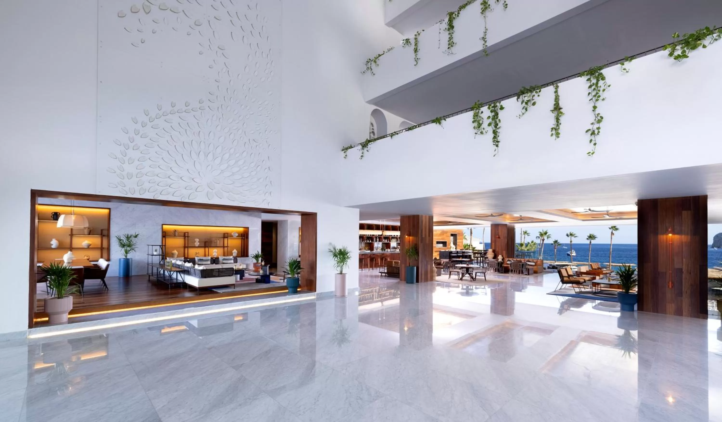 Lobby or reception in ME Cabo by Meliá