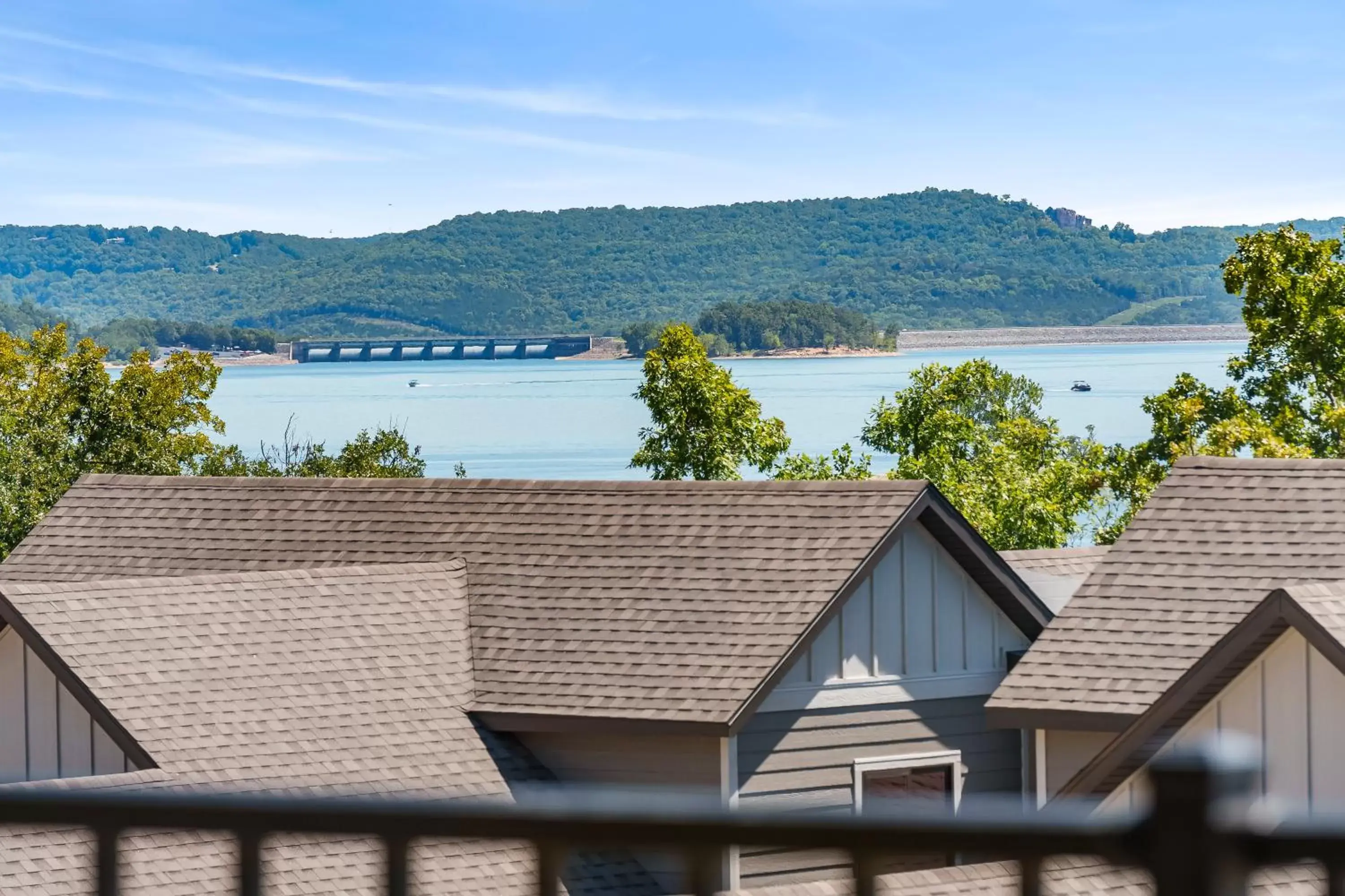 Lake view, River View in Table Rock Resorts at Indian Point