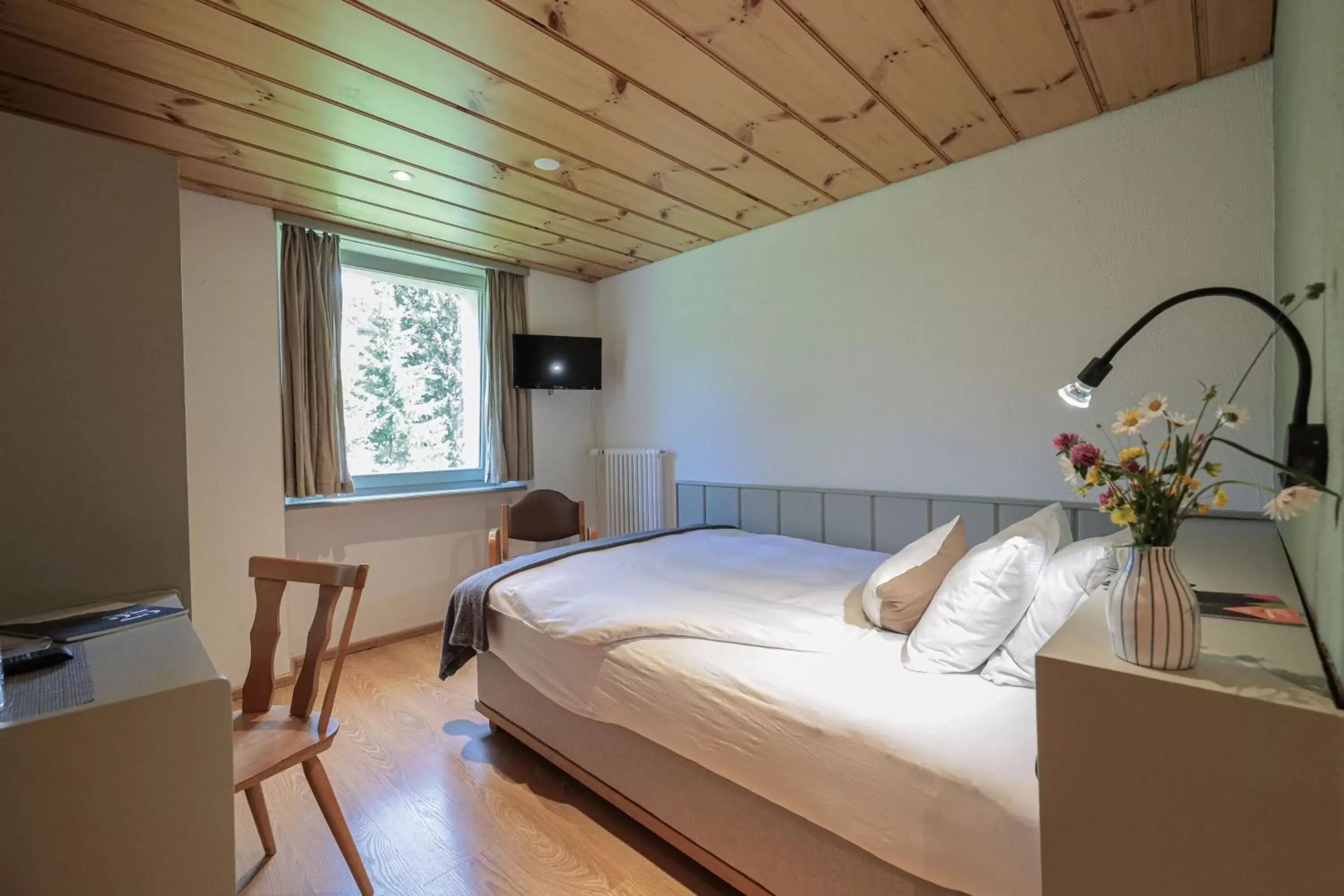 Comfort Single Room in Hotel Seehof-Arosa