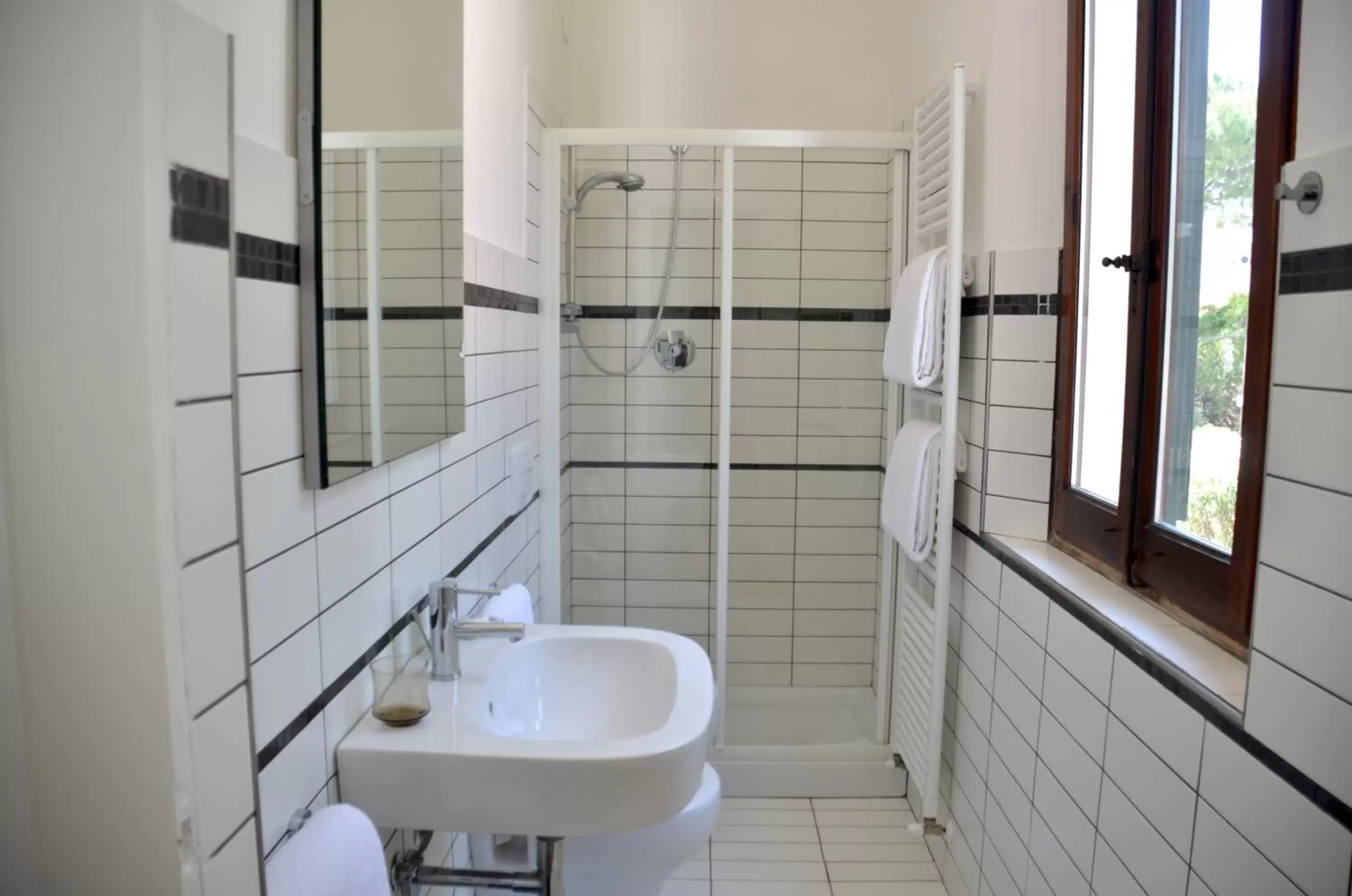 Bathroom in Hotel Select Suites & Spa - Apartments