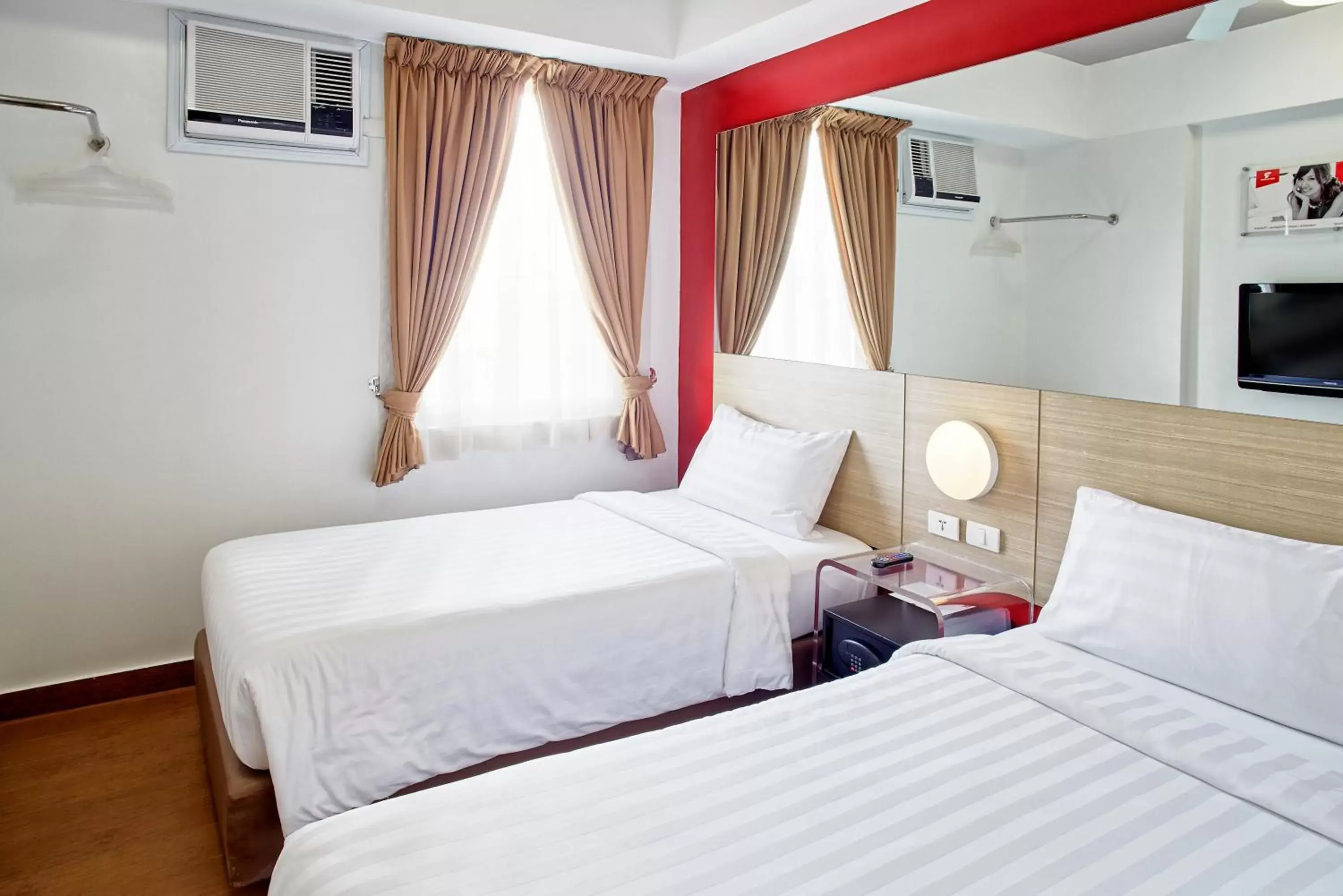Bed in Red Planet Quezon City Timog