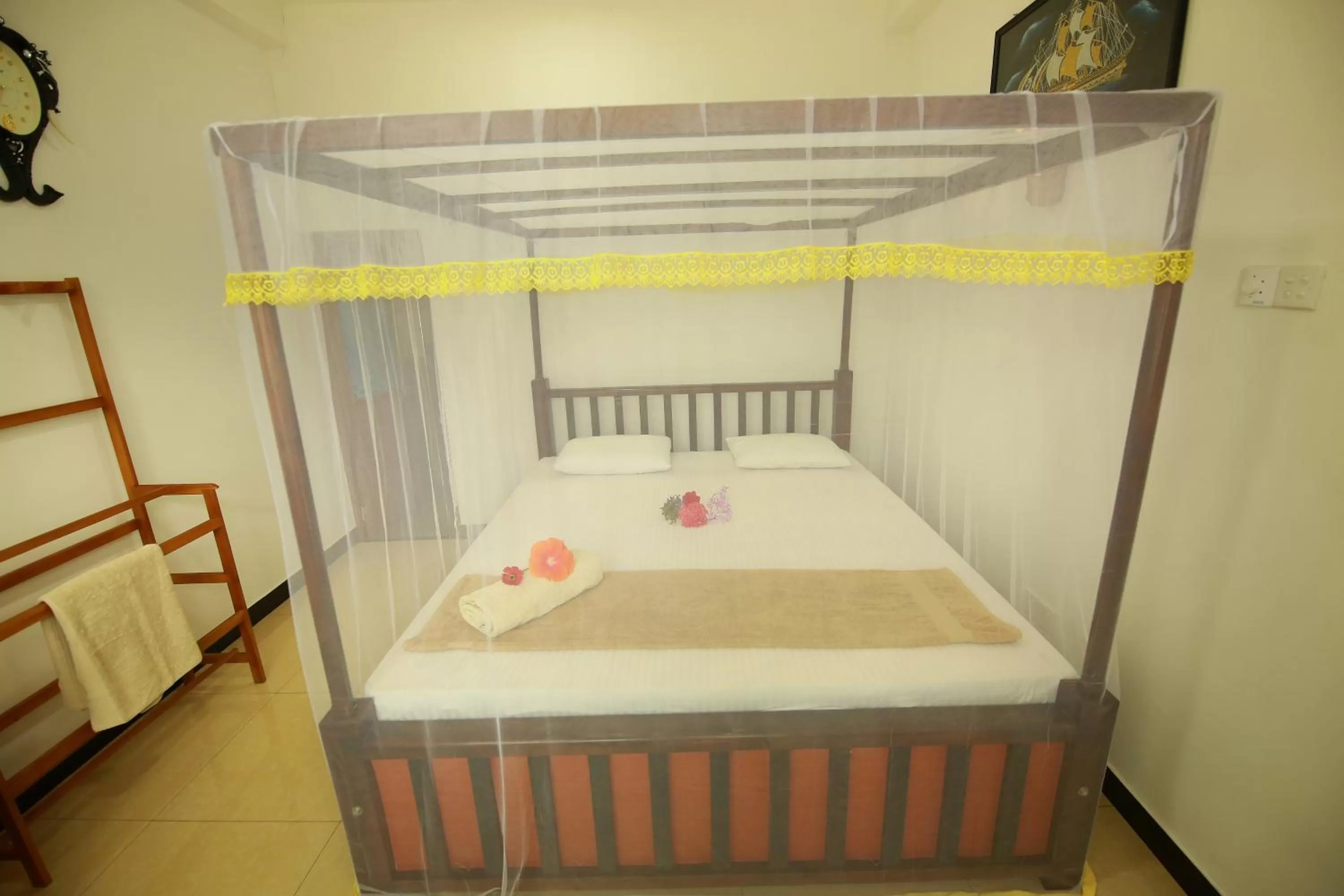 Bed in New Ocean Vibes Ahangama