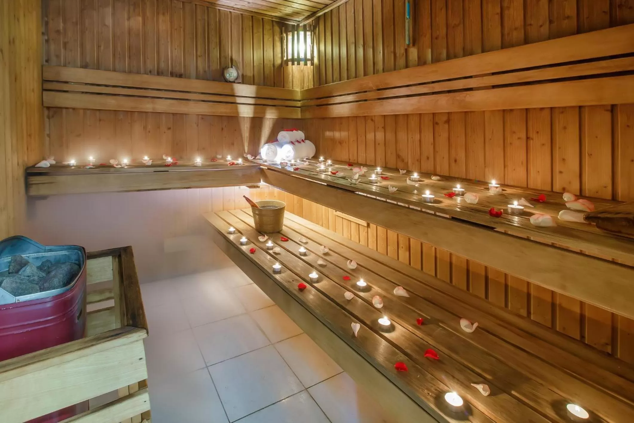 Spa and wellness centre/facilities in Grand Excelsior Hotel Bur Dubai