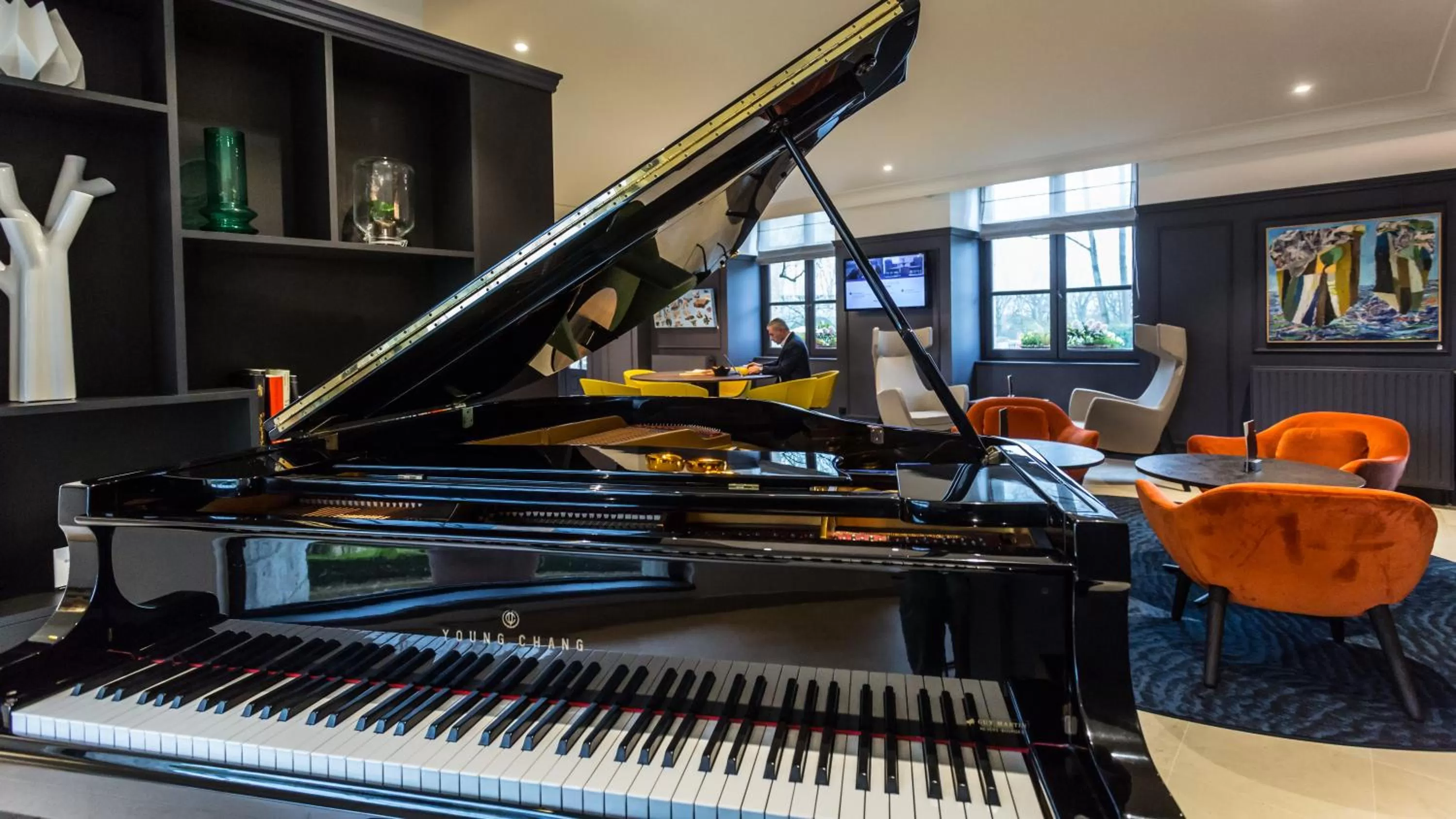Lobby or reception in Hotel De Bourbon Grand Hotel Mercure Bourges