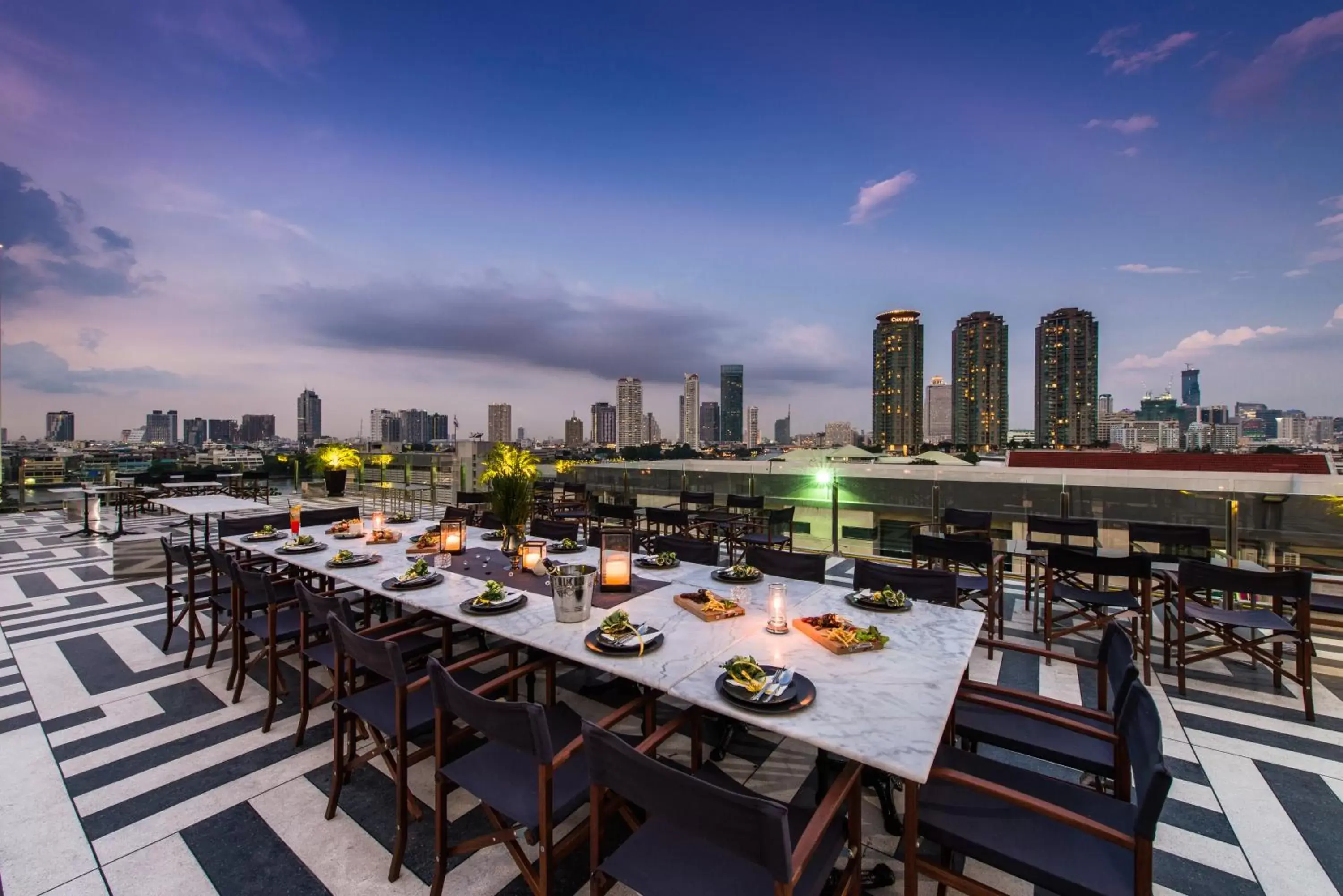 Restaurant/Places to Eat in Hotel Once Bangkok