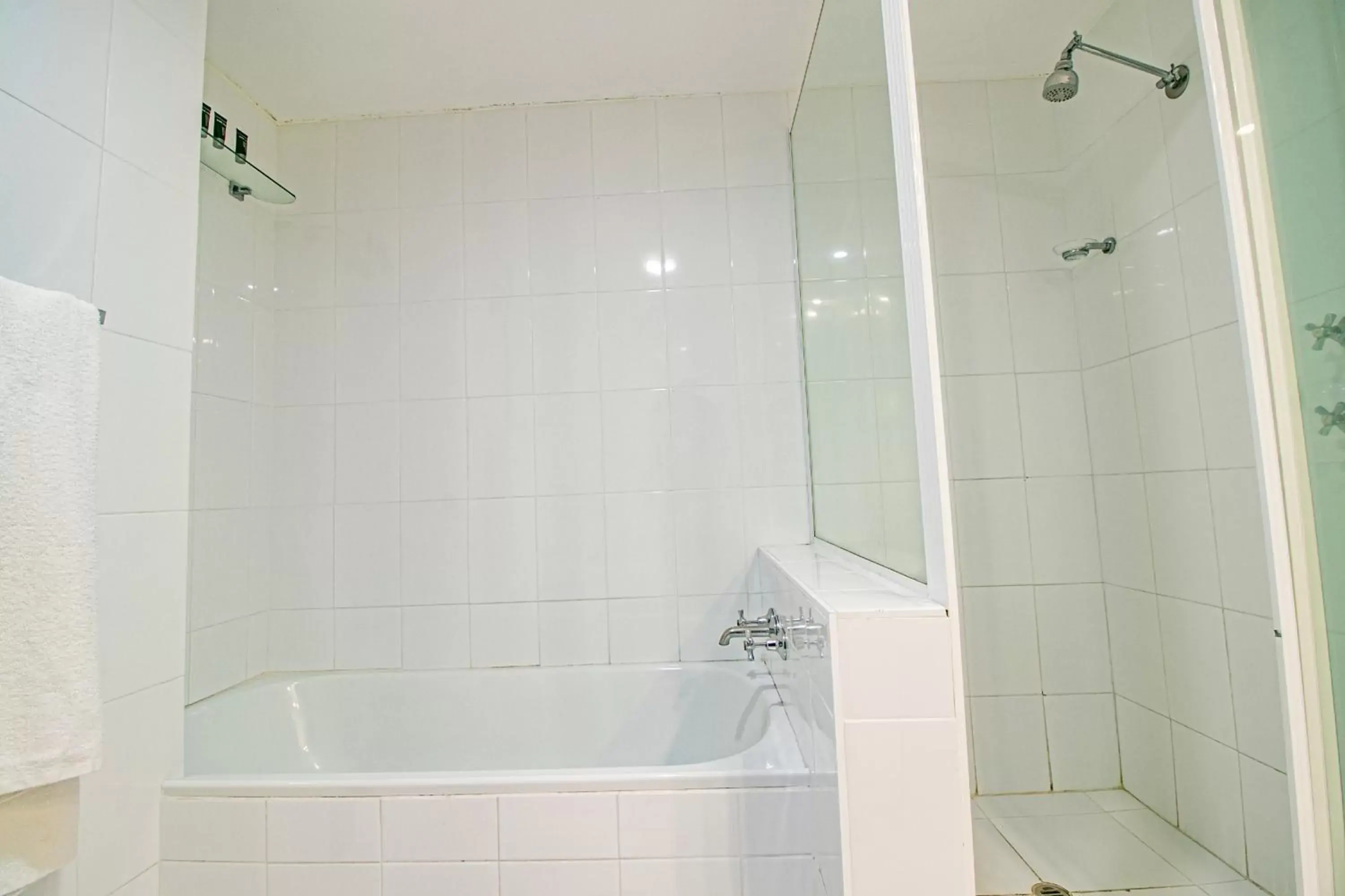 Bathroom in Absolute Beachfront Opal Cove Resort