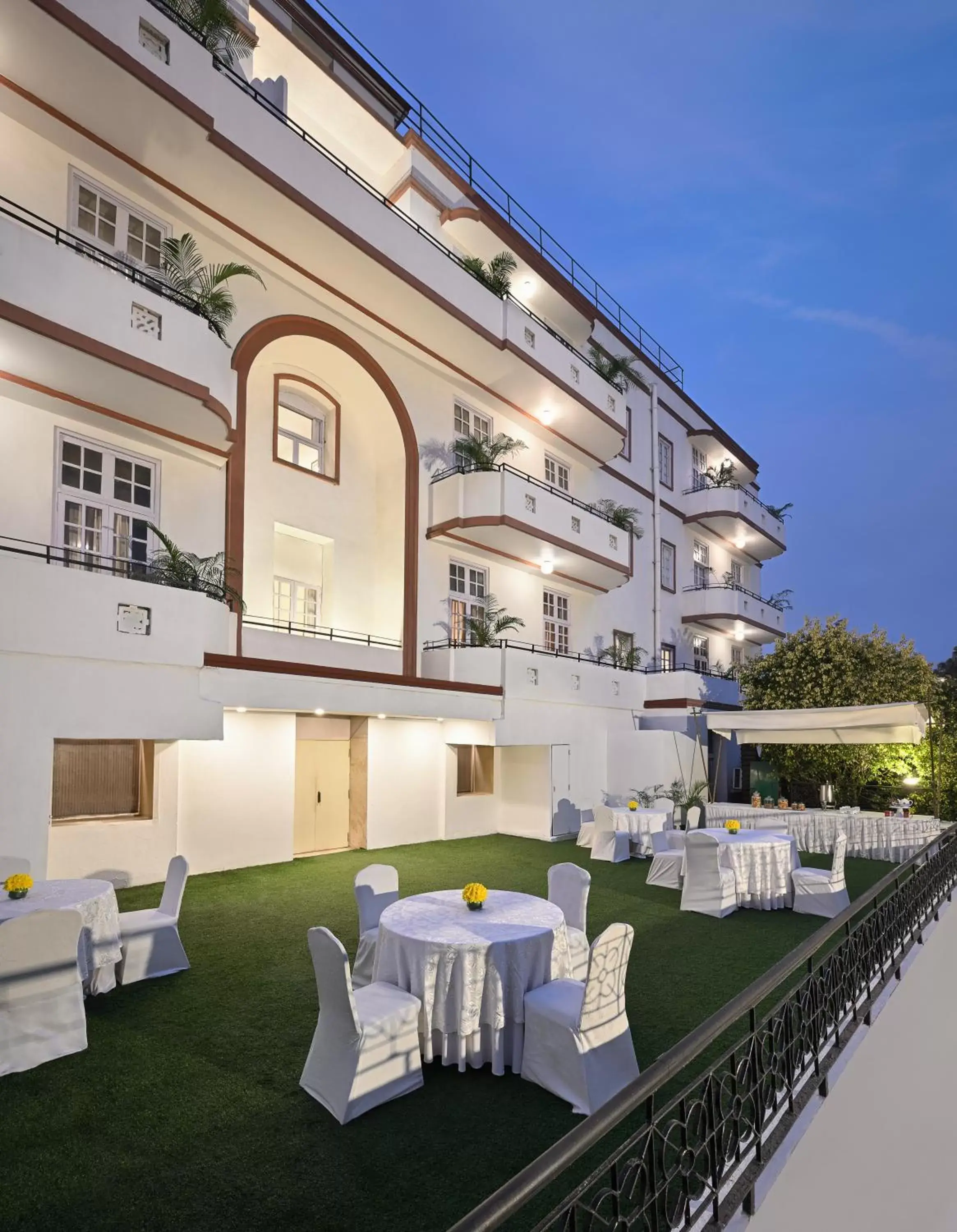 Property building in Ambassador, New Delhi - IHCL SeleQtions Property building in Ambassador, New Delhi - IHCL SeleQtions