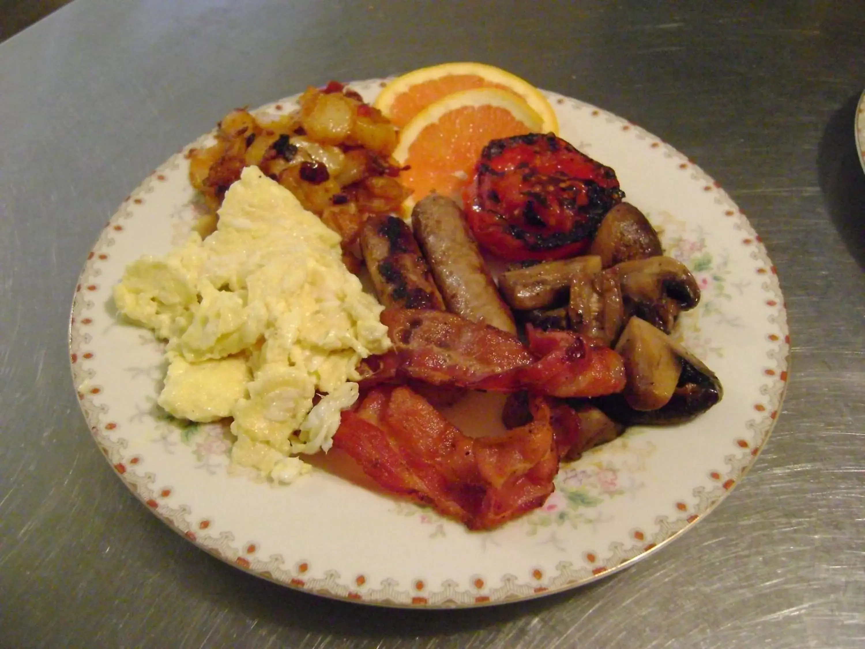 English/Irish breakfast, Food in Four Creeks Bed&Breakfast