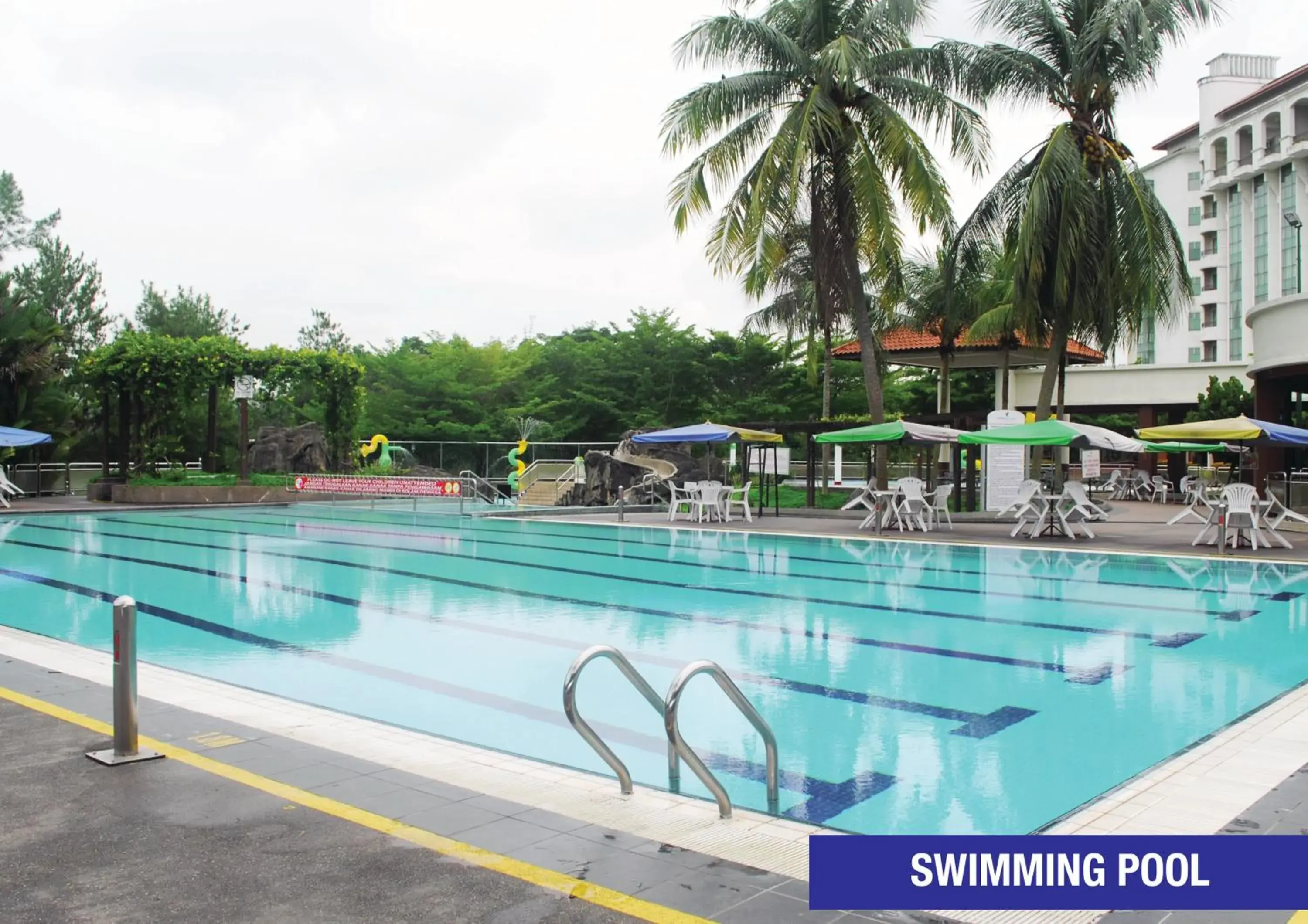 Swimming Pool in Nilai Springs Resort Hotel