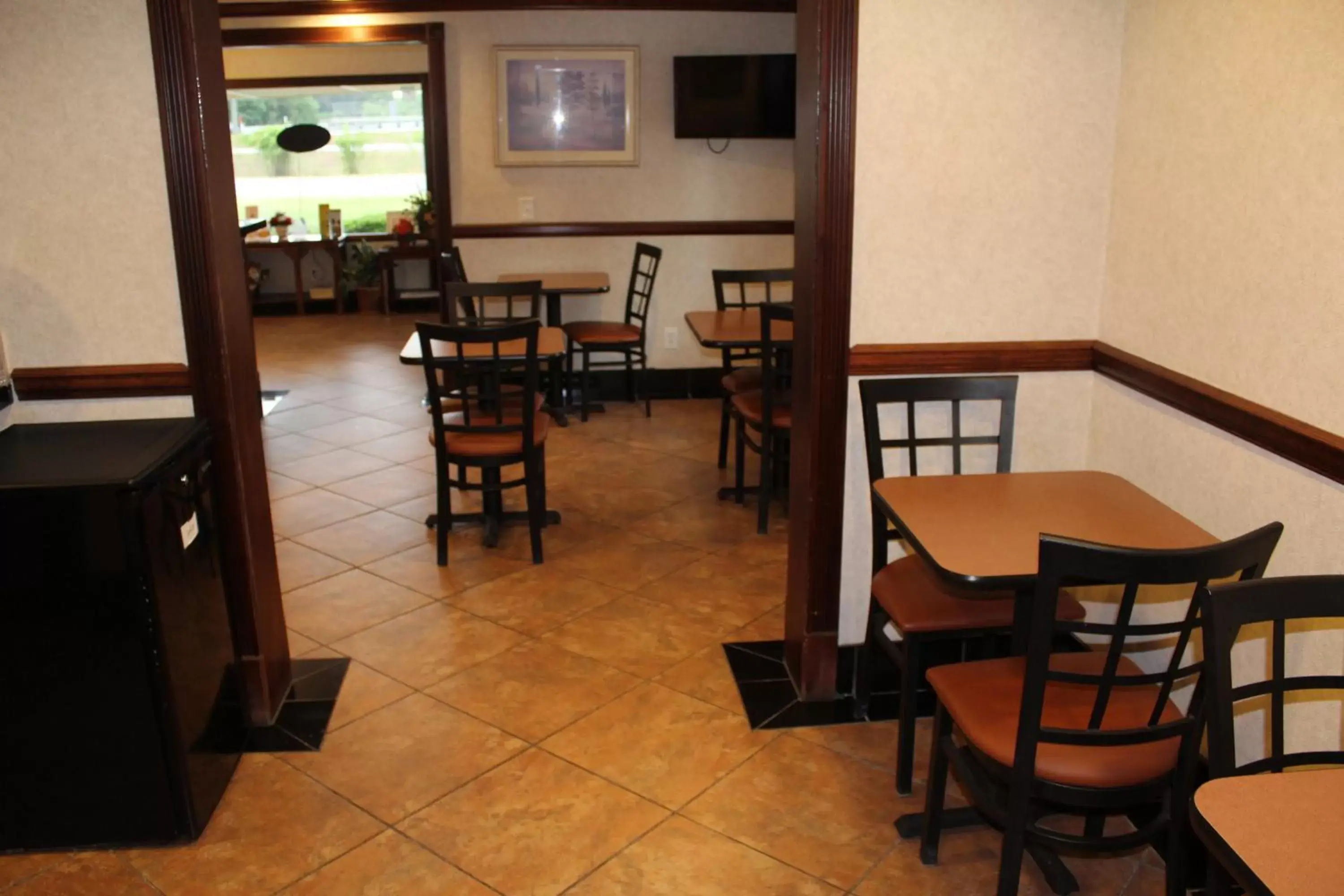 Continental breakfast, Restaurant/Places to Eat in America's Best Value Inn Conyers