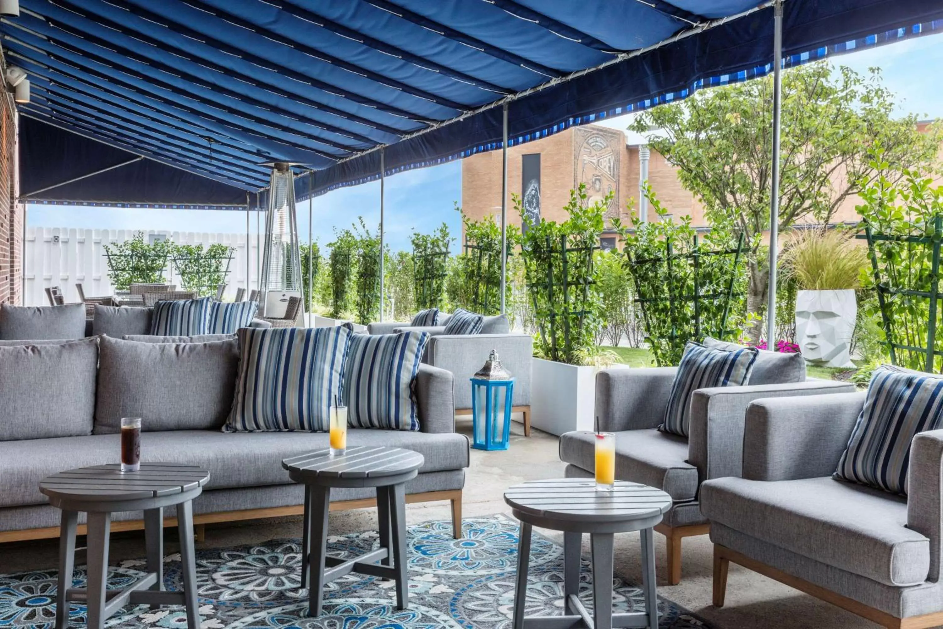 Patio in Berkeley Oceanfront Hotel