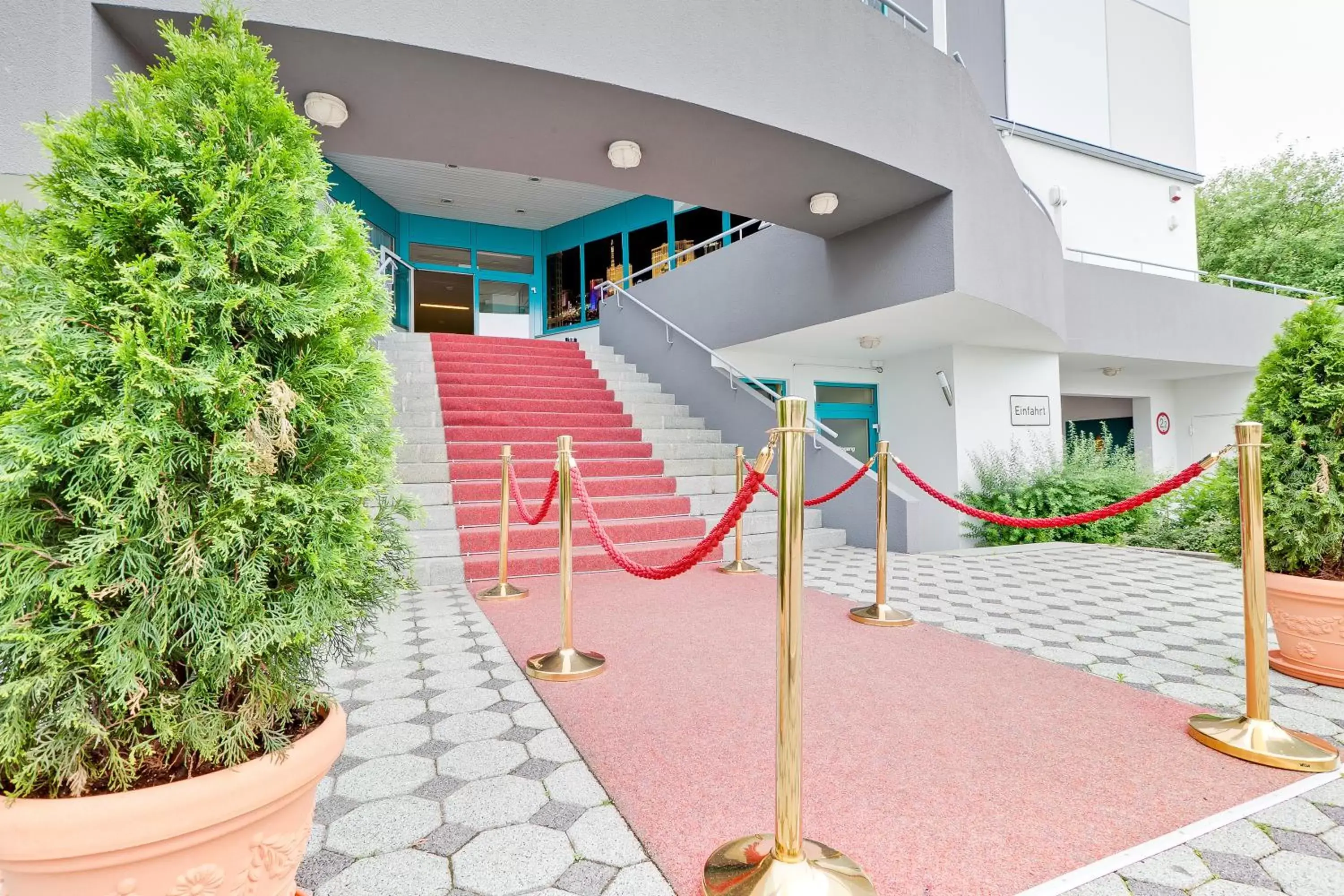 Facade/entrance in Hotel Le Village