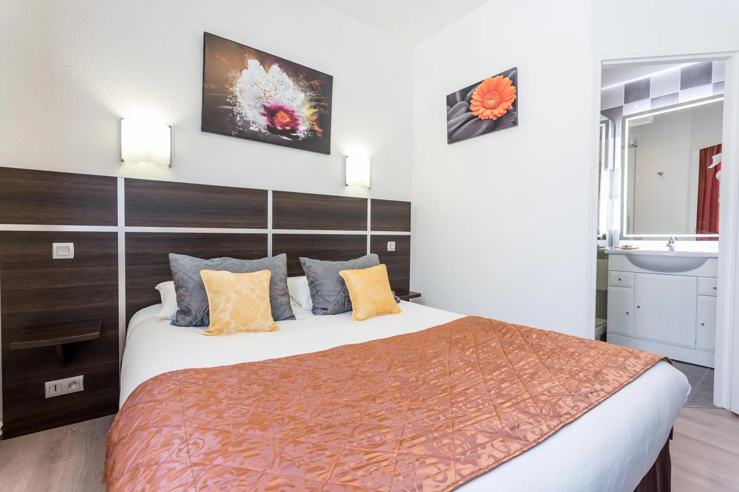 Bed in Hotel Le Centre