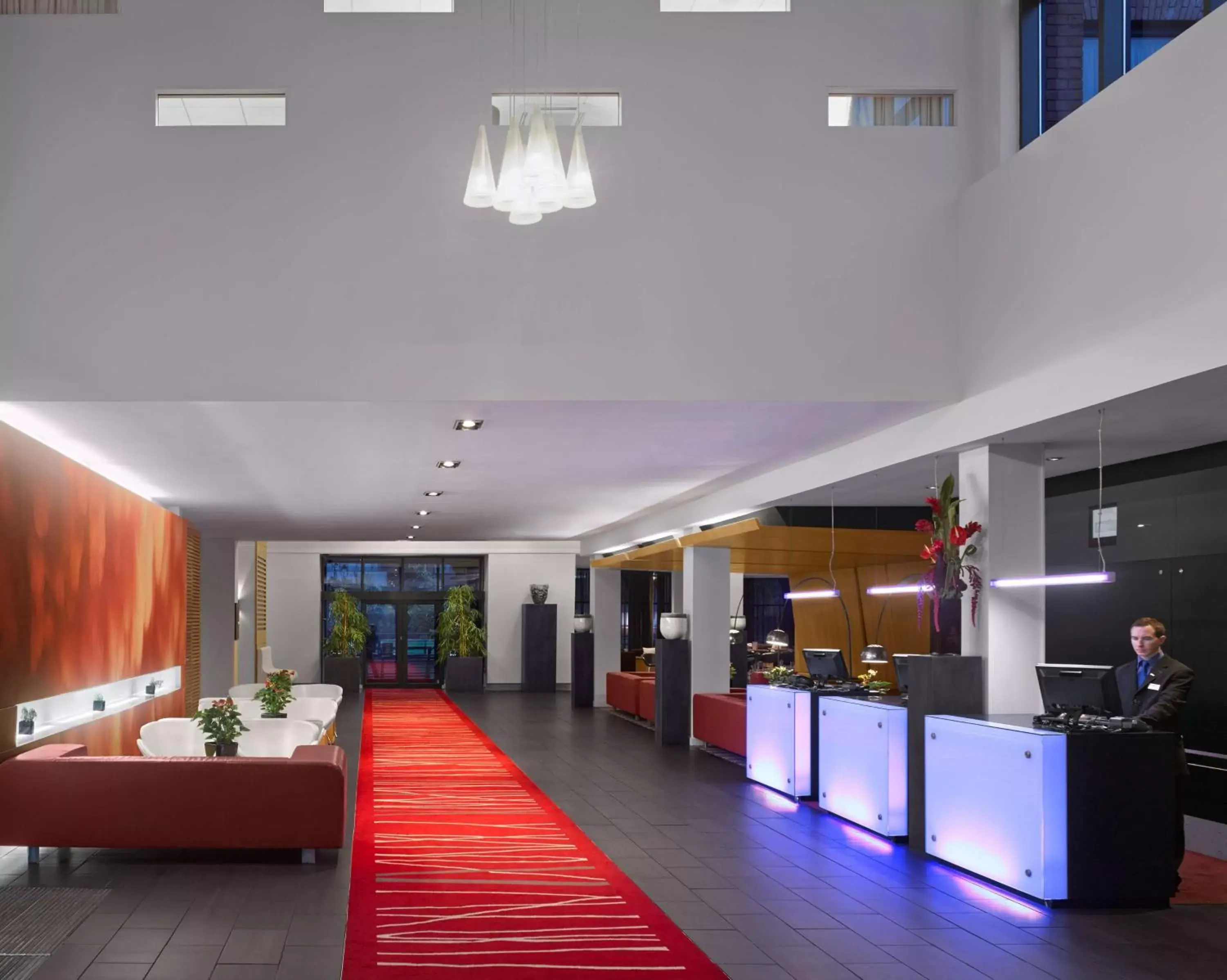 Lobby or reception, Restaurant/Places to Eat in Radisson Blu Hotel Belfast
