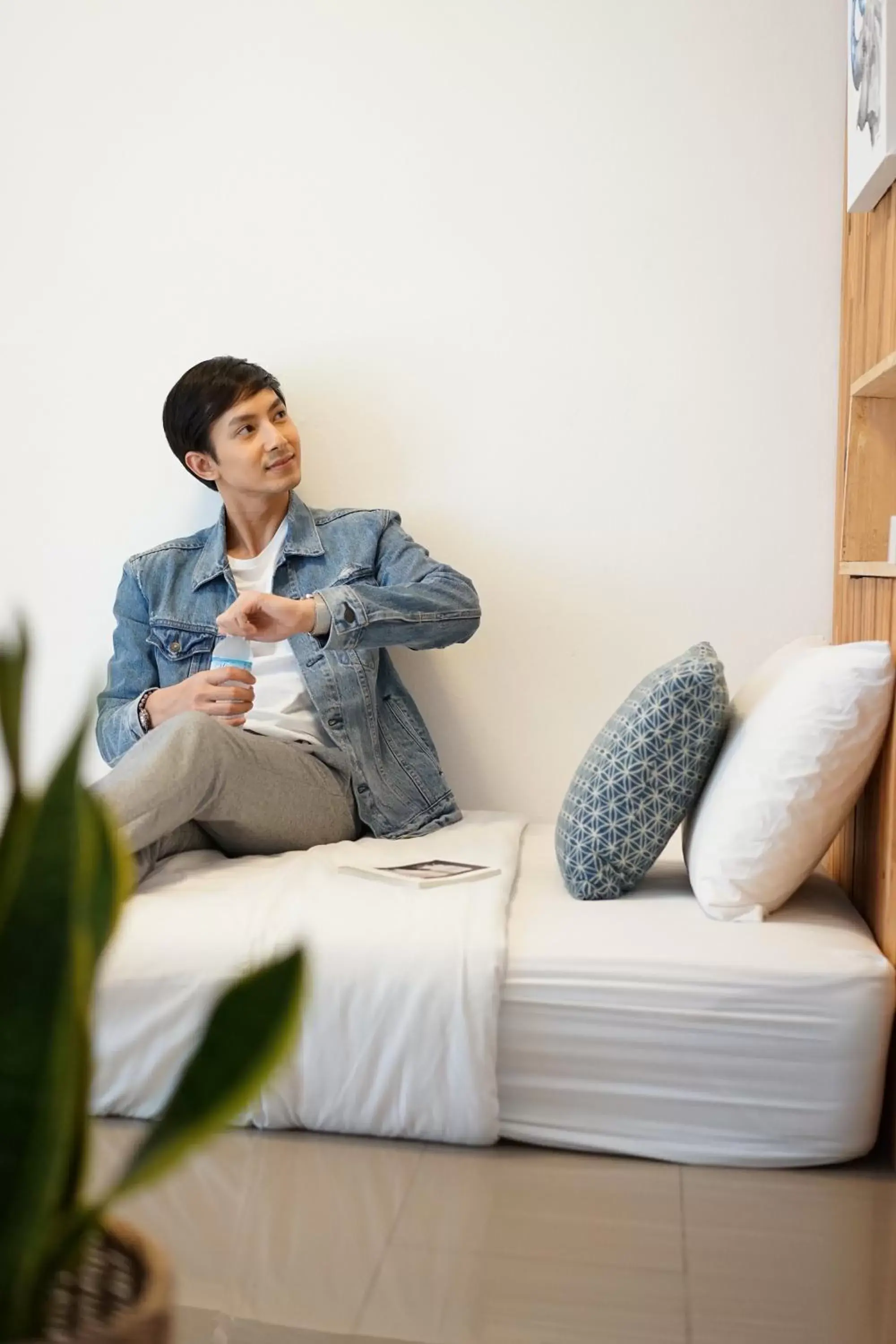 Bed in Cozy by Funwahn Bed in Cozy by Funwahn