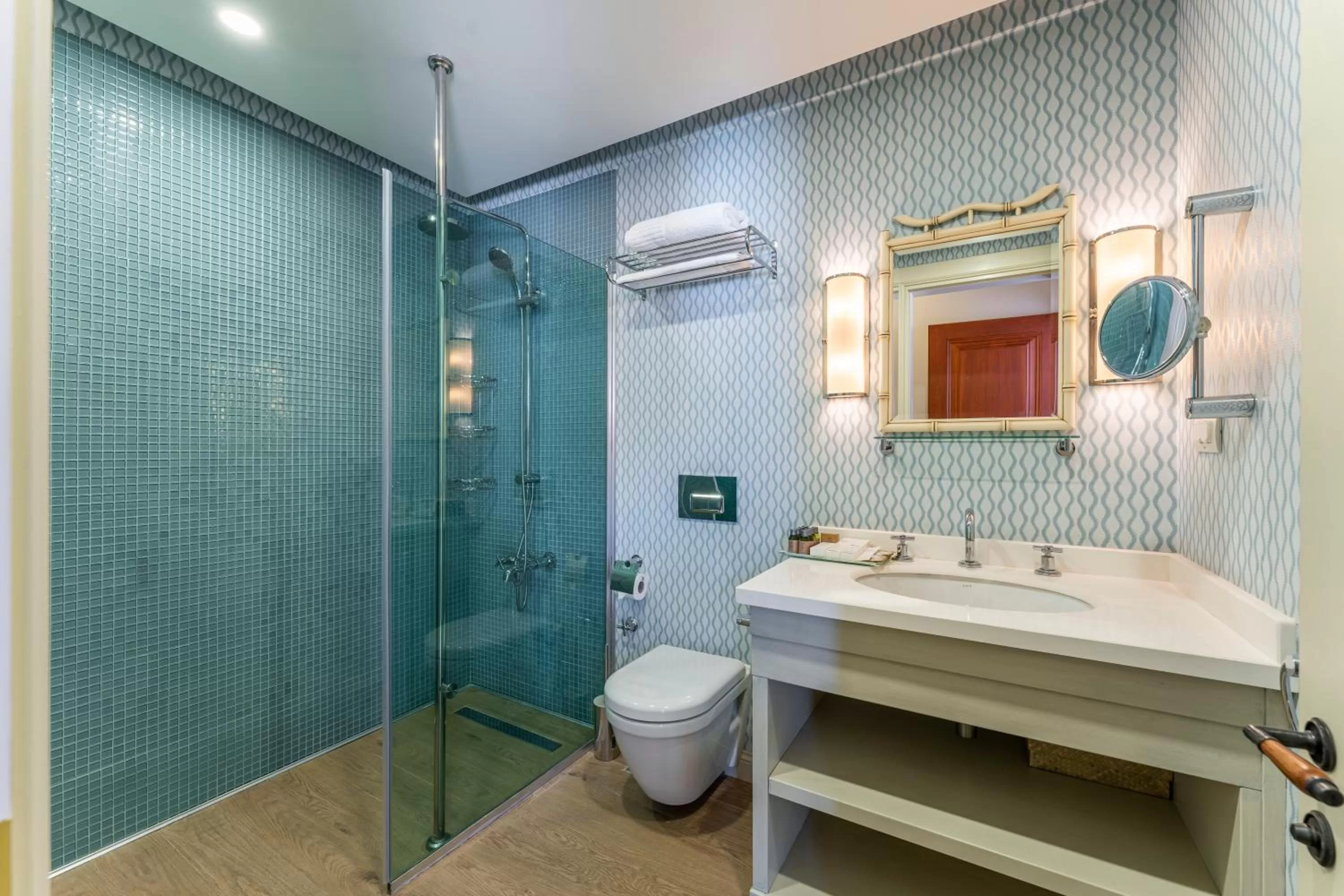 Toilet in RuinAdalia Hotel - Adult Only