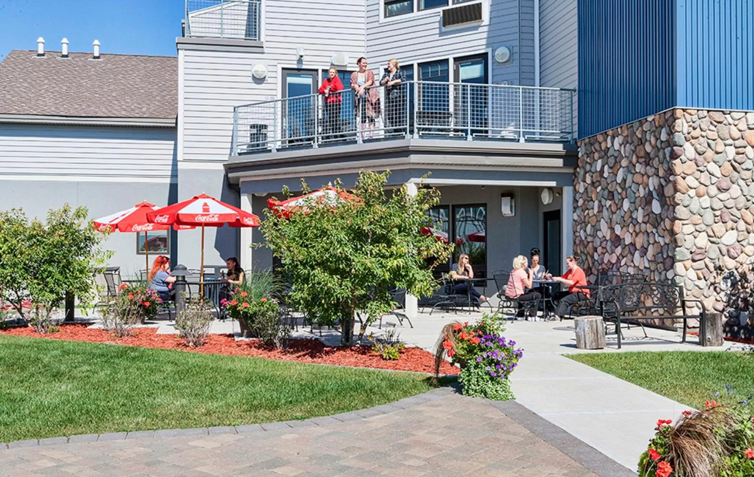 Balcony/Terrace, Property Building in Park Point Marina Inn