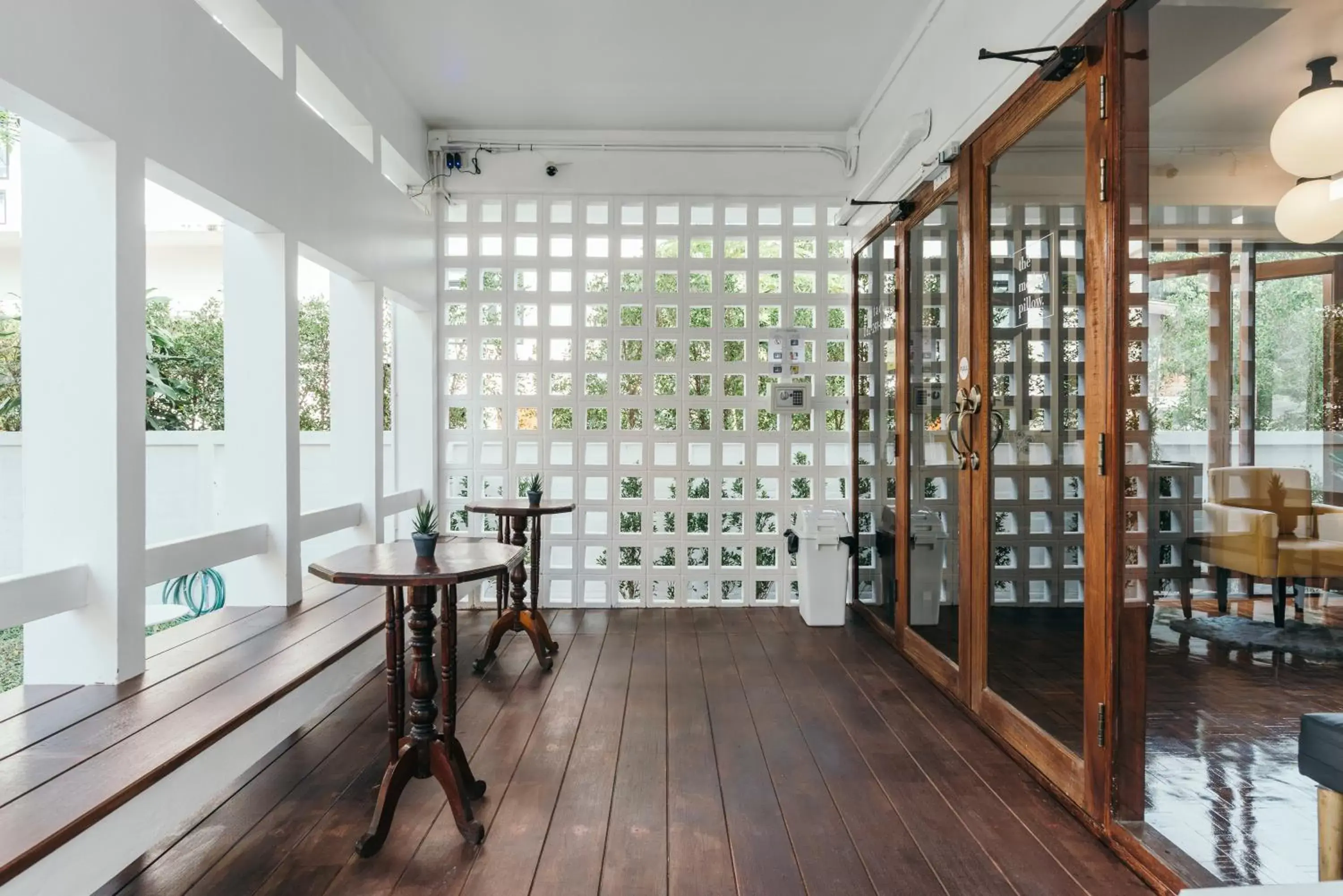 Facade/entrance in The Mellow Pillow Hotel @ Chiang Mai Gate Facade/entrance in The Mellow Pillow Hotel @ Chiang Mai Gate