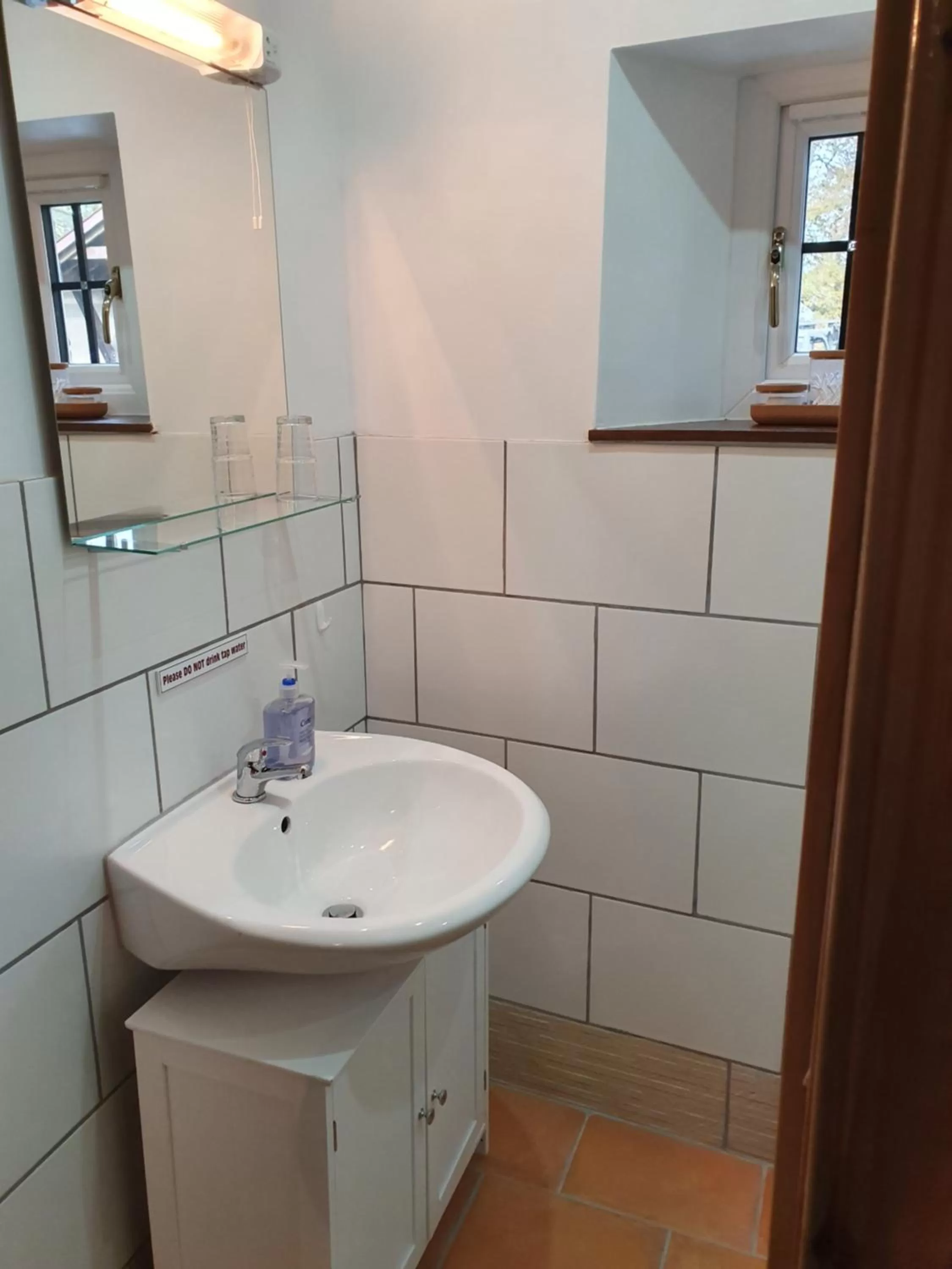 Bathroom in B&B Drum Farm