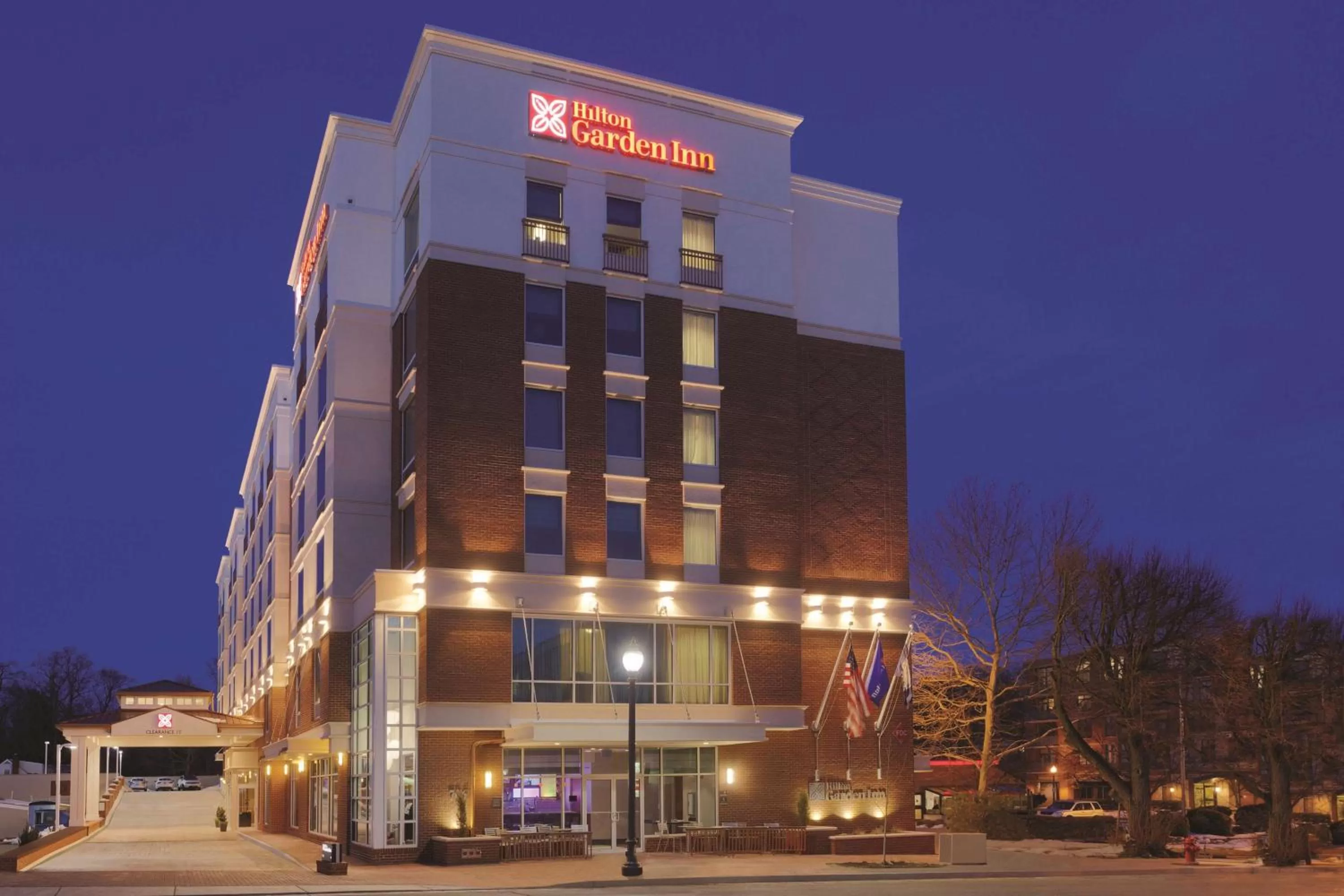 Property building in Hilton Garden Inn Falls Church
