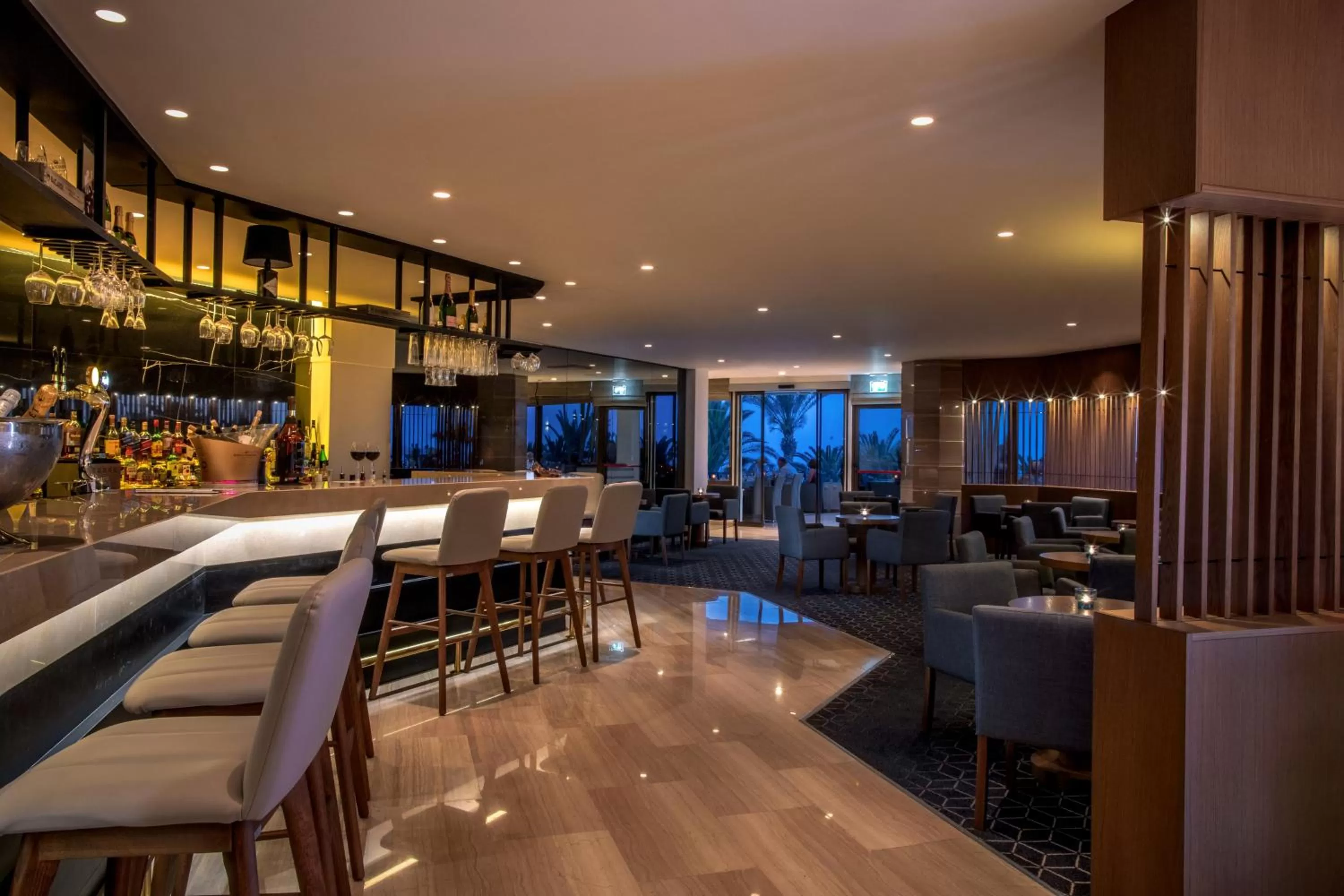 Restaurant/places to eat in Alion Beach Hotel