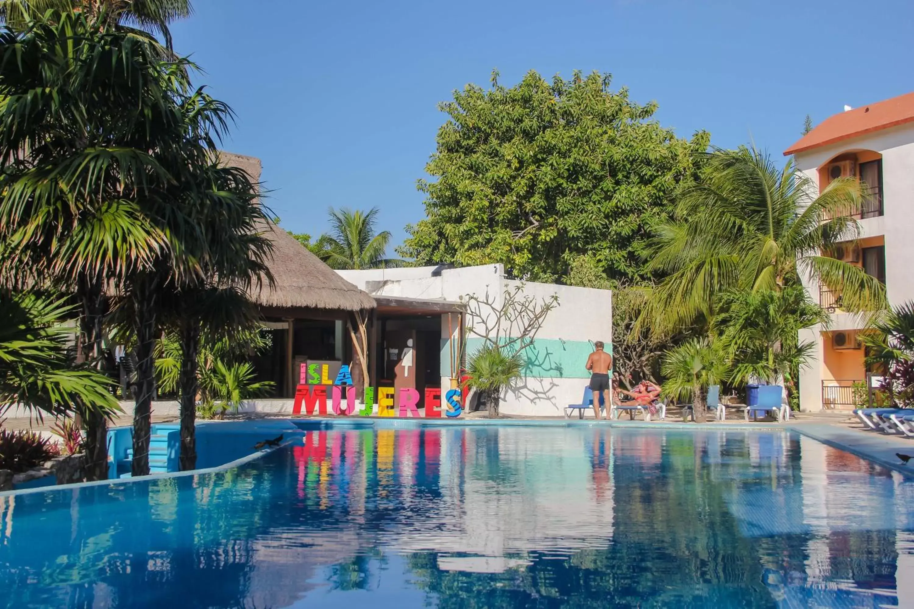 Swimming Pool in Hotel Posada del Mar