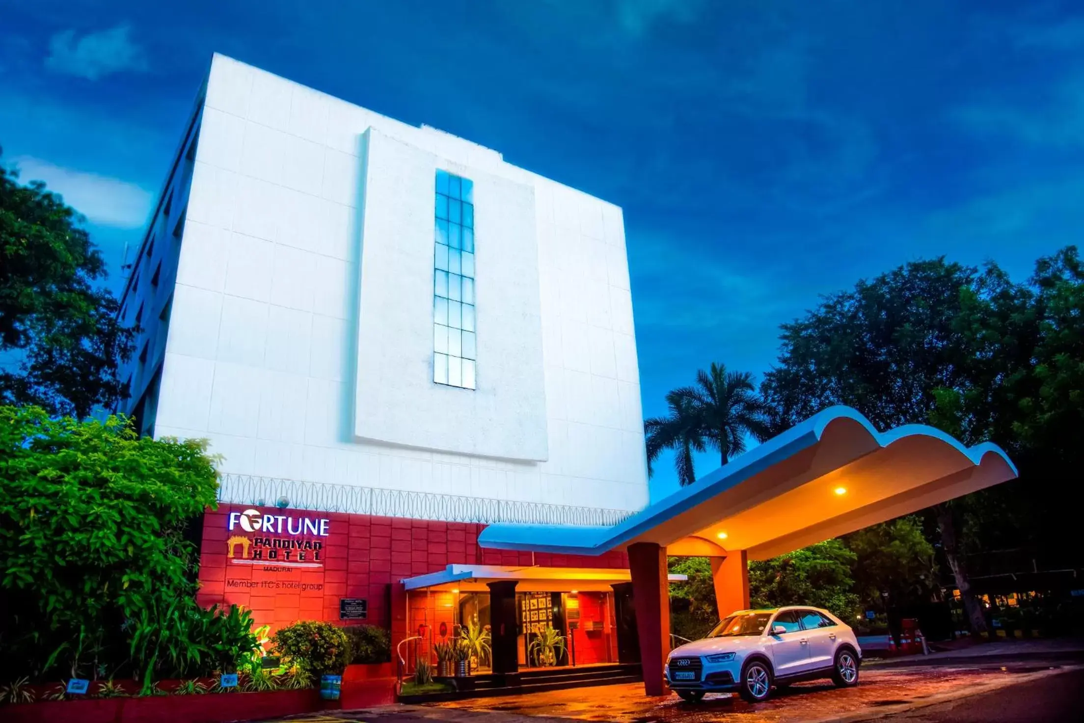 Facade/entrance, Property Building in Fortune Pandiyan Hotel, Madurai - Member ITC's Hotel Group
