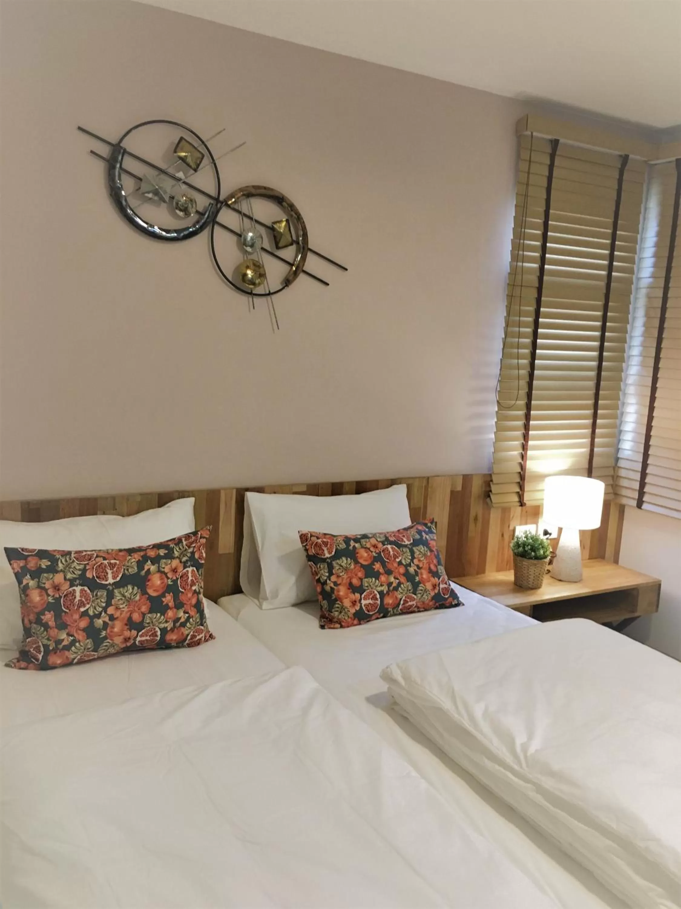 Bedroom, Bed in Bangkok Saran Poshtel