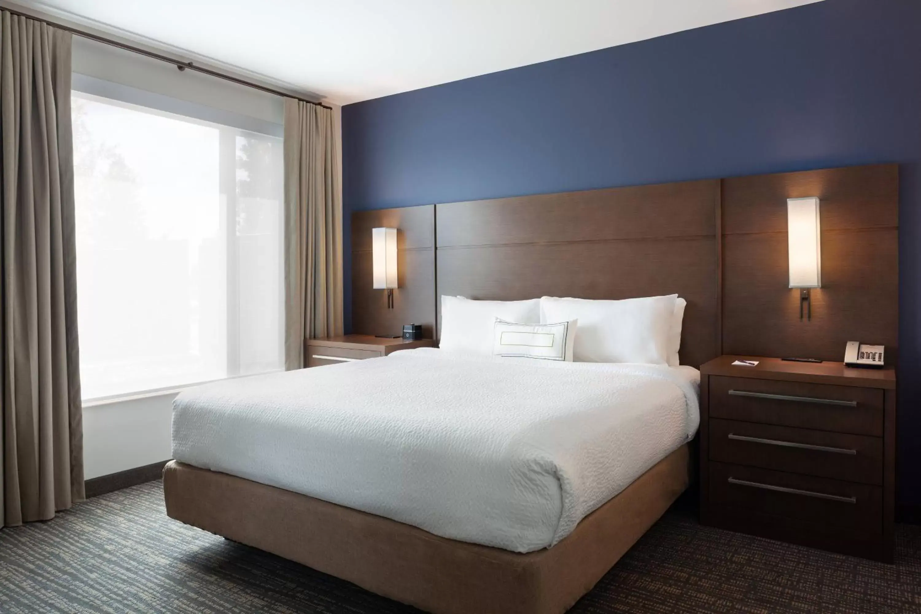 Bedroom, Bed in Residence Inn by Marriott Orlando at Millenia