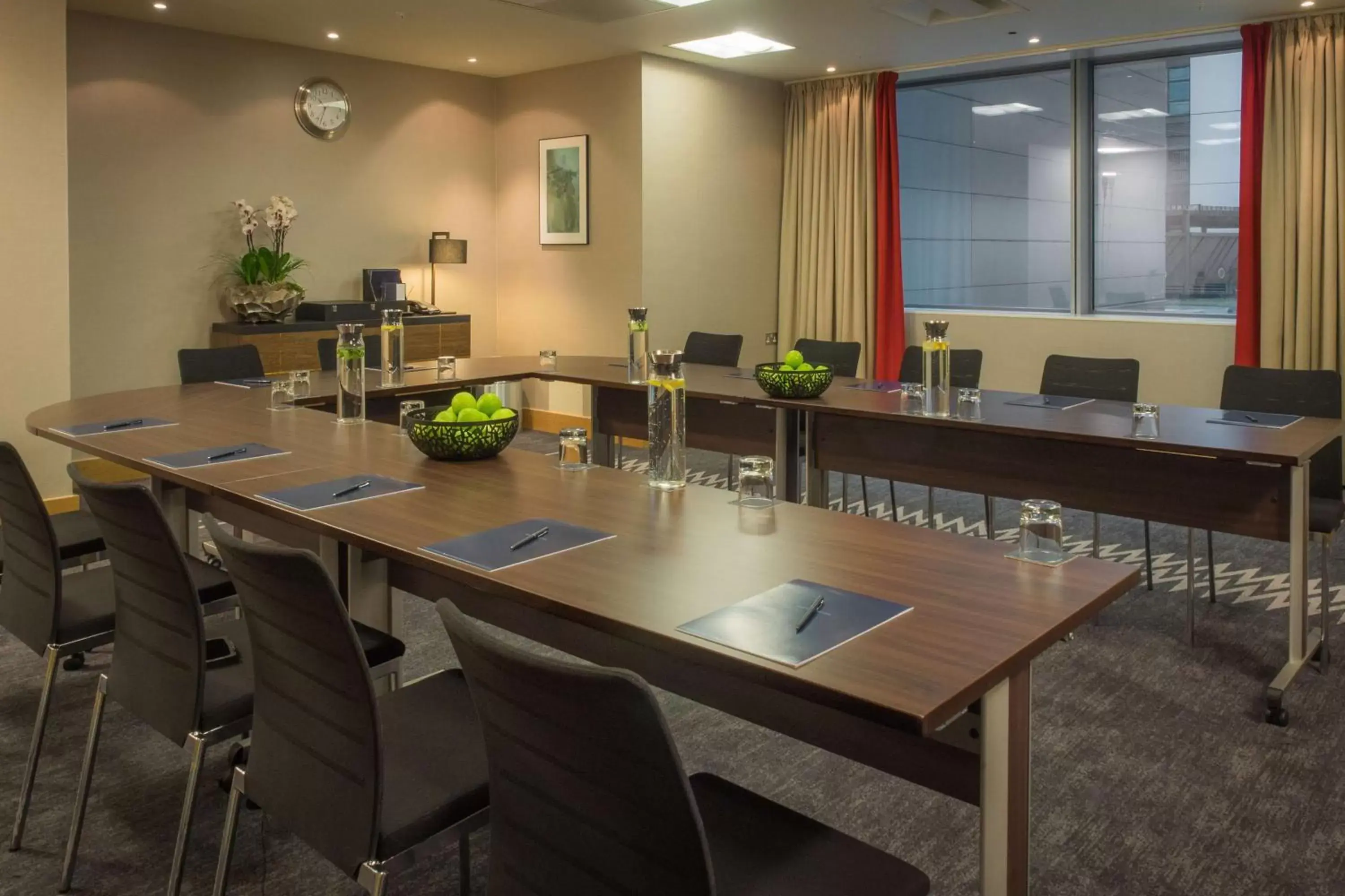Meeting/conference room, Business Area/Conference Room in Hilton London Canary Wharf